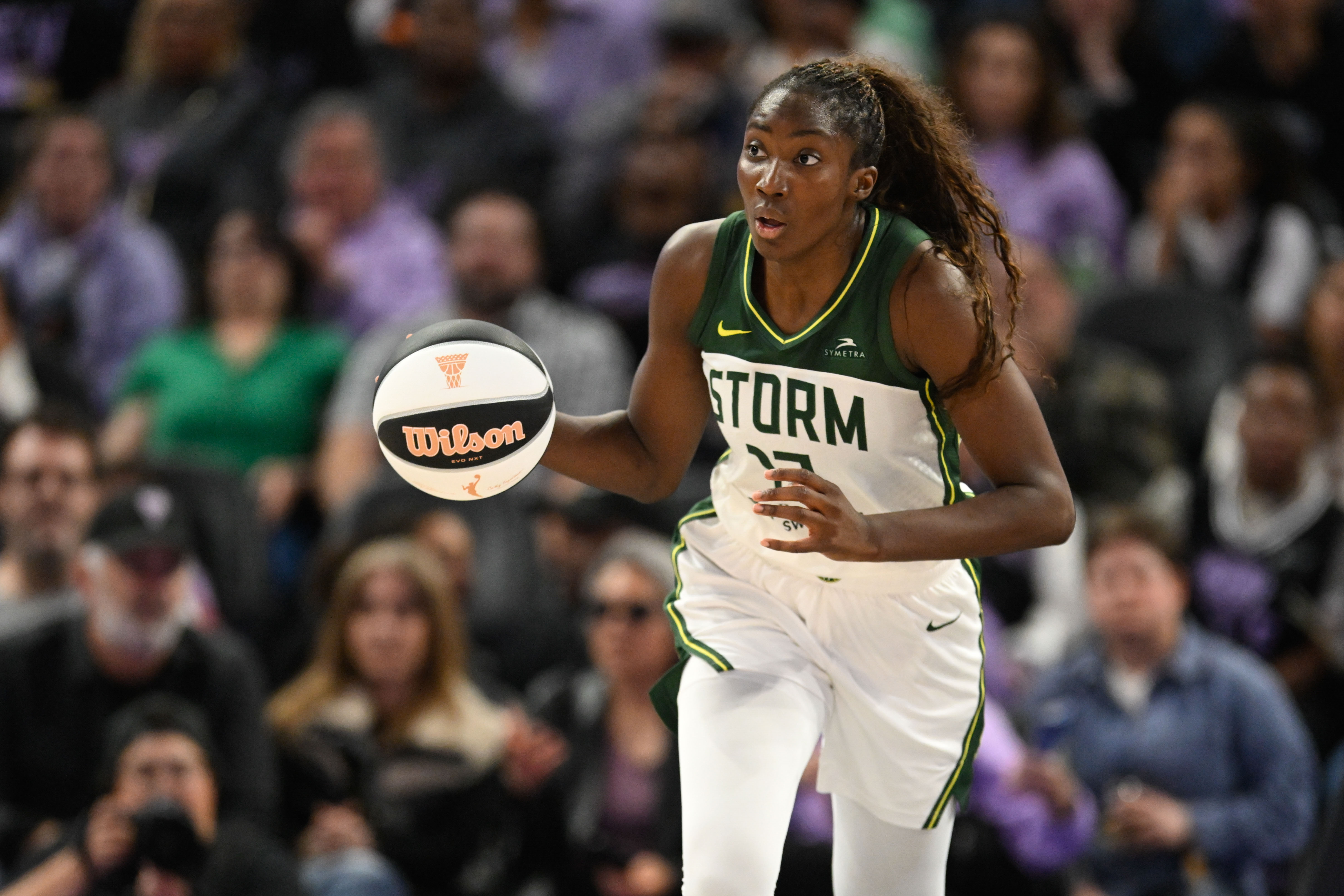 Storm vs. Sky Prediction, Odds & WNBA Best Bets: July 24