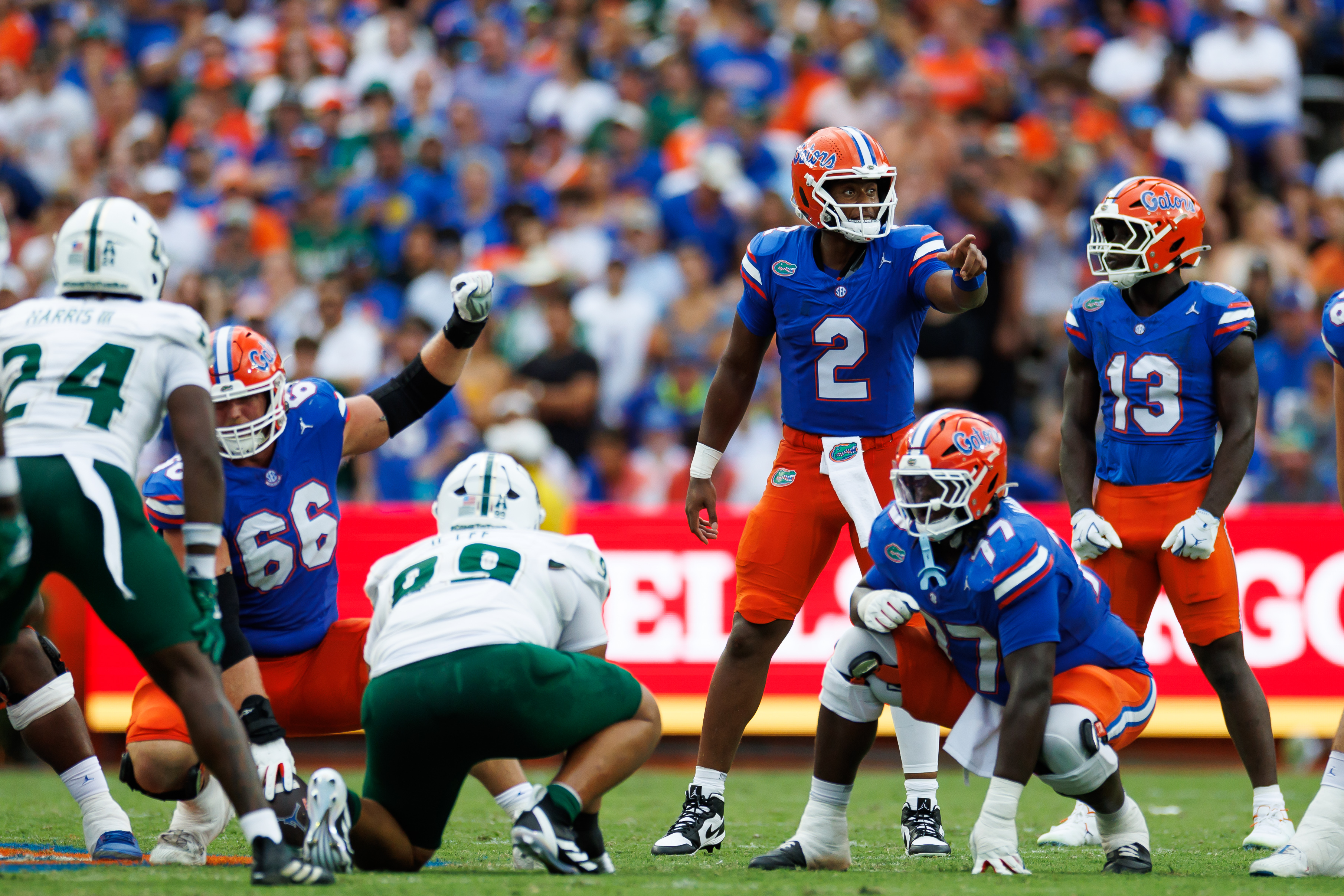 Heisman Trophy Odds 2025: Manning vs. Mateer Emerging Ahead of Red River Rivalry