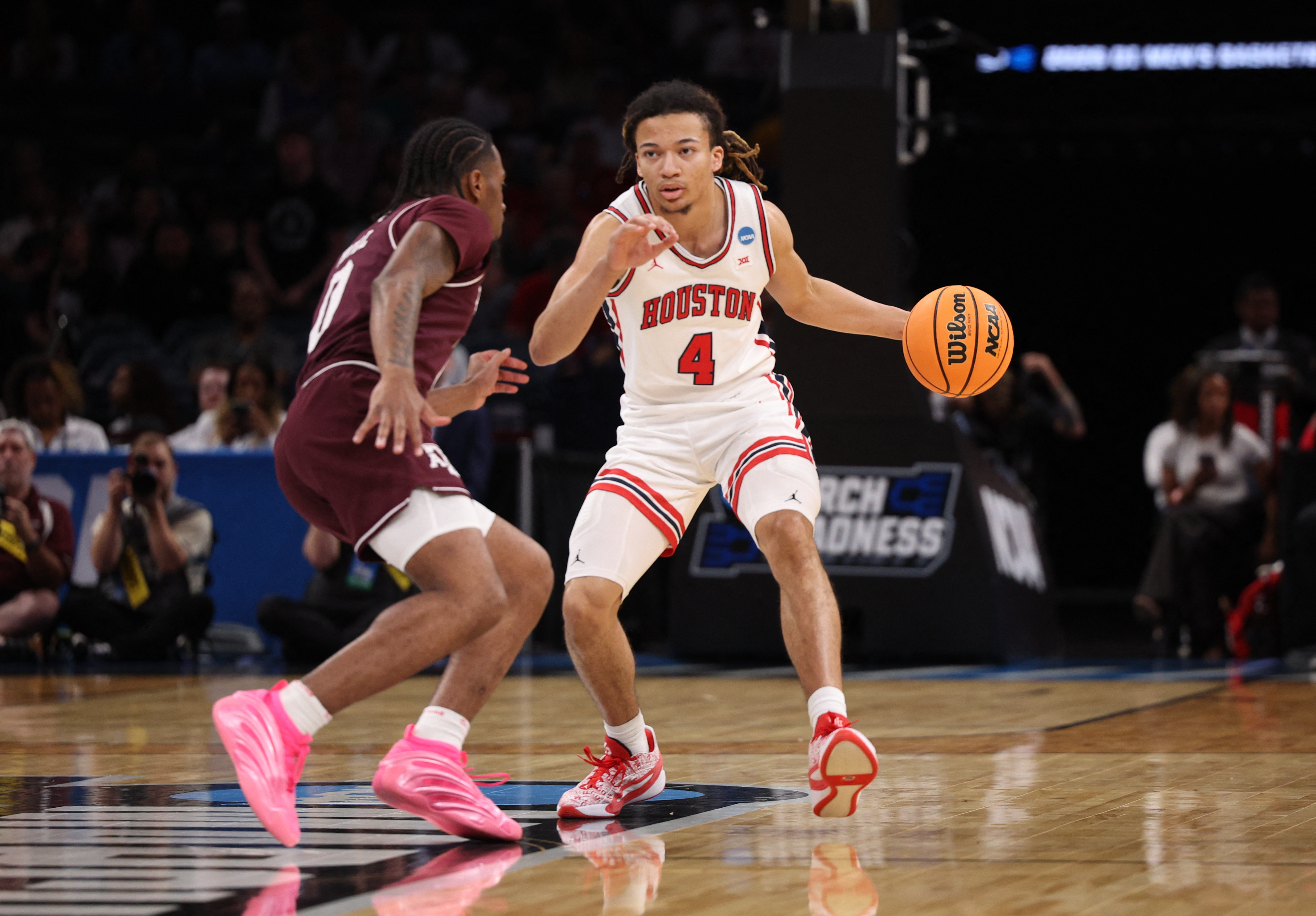 Houston's Kingston Flemings has the Cougars among the Final Four odds favorites.