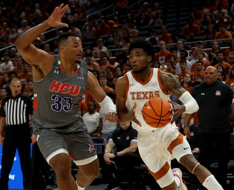Illinois vs. Texas Picks, Predictions College Basketball Top25