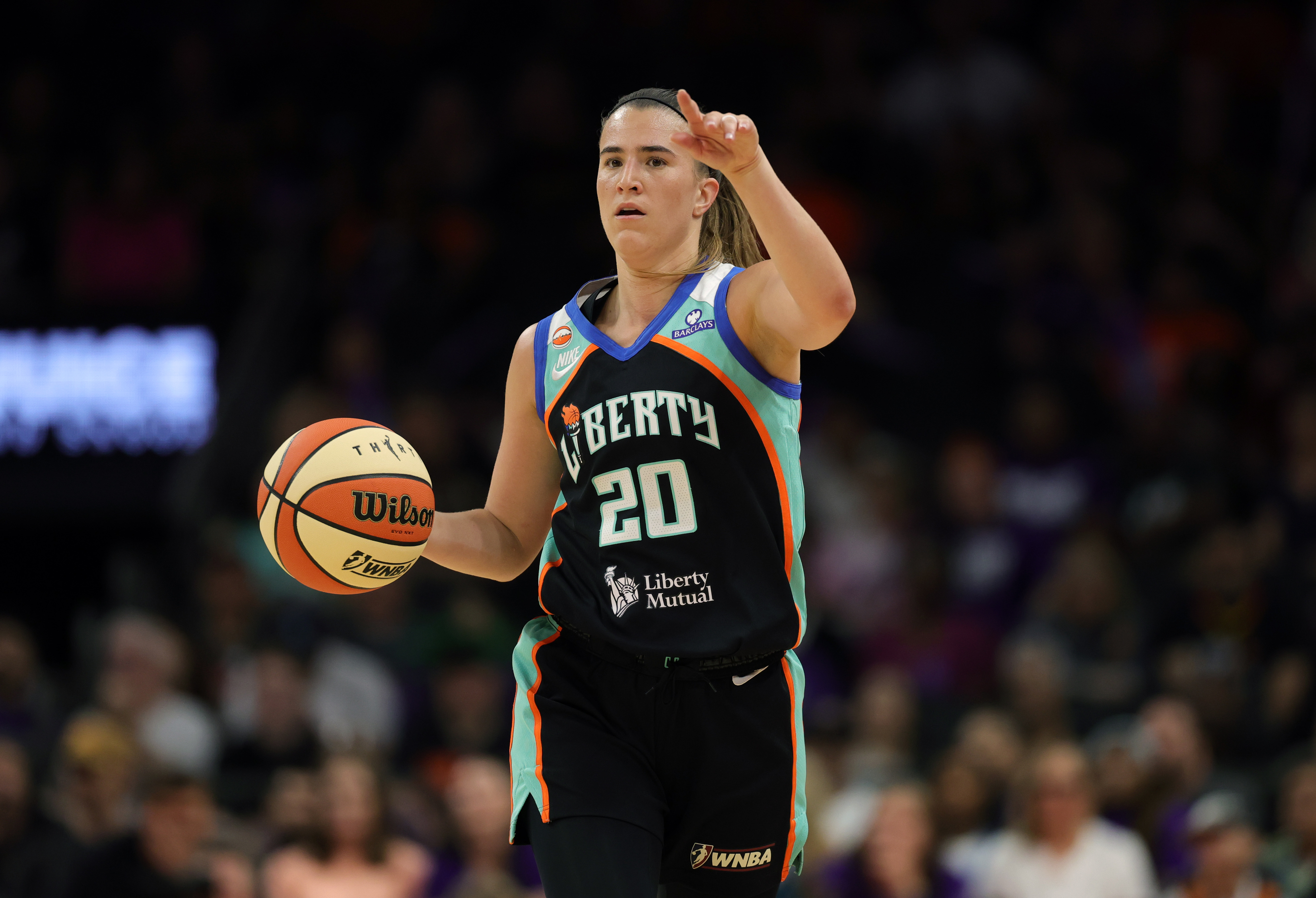 New York Liberty guard Sabrina Ionescu (20) controls the ball as we break down our Fever vs. Liberty prediction.