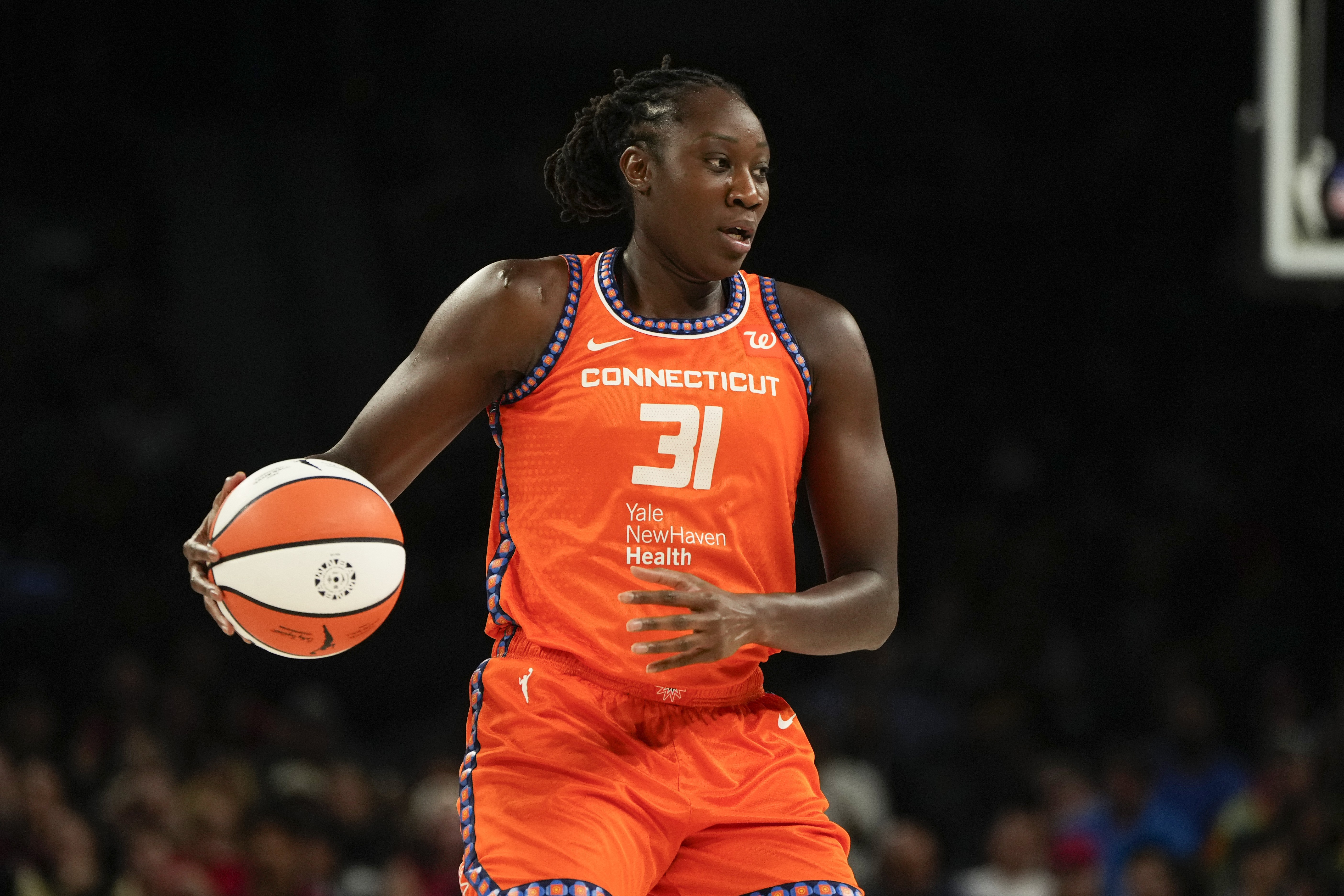 Sky vs. Sun Predictions, Odds & WNBA Best Bets: Aug. 13