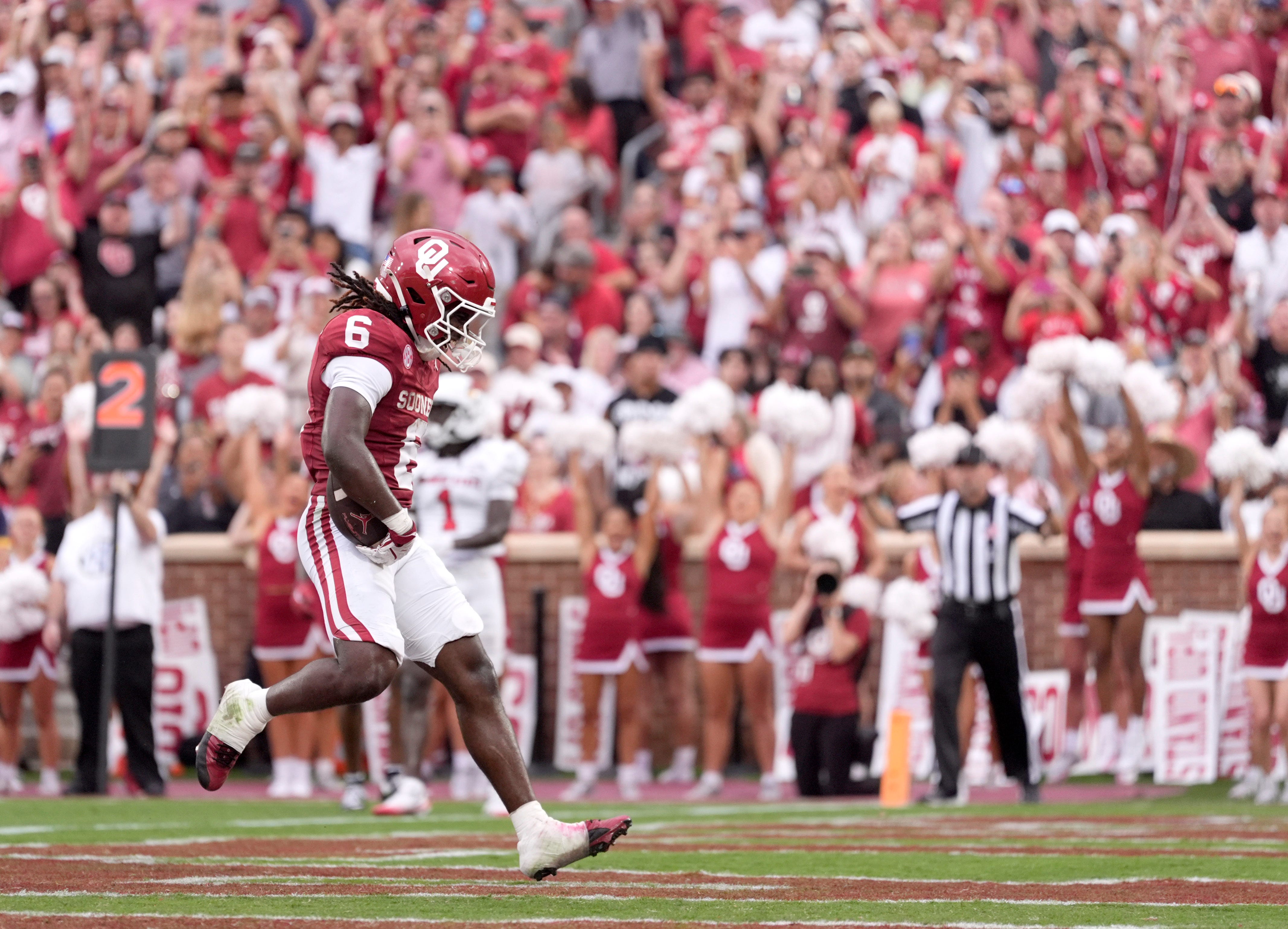 College Football Best Bets Week 2: Expert Picks, ATS Predictions & Player Props
