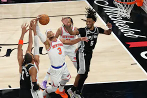 🏀 Knicks vs. Spurs Player Props Tonight: NBA Finals Game 2 Picks