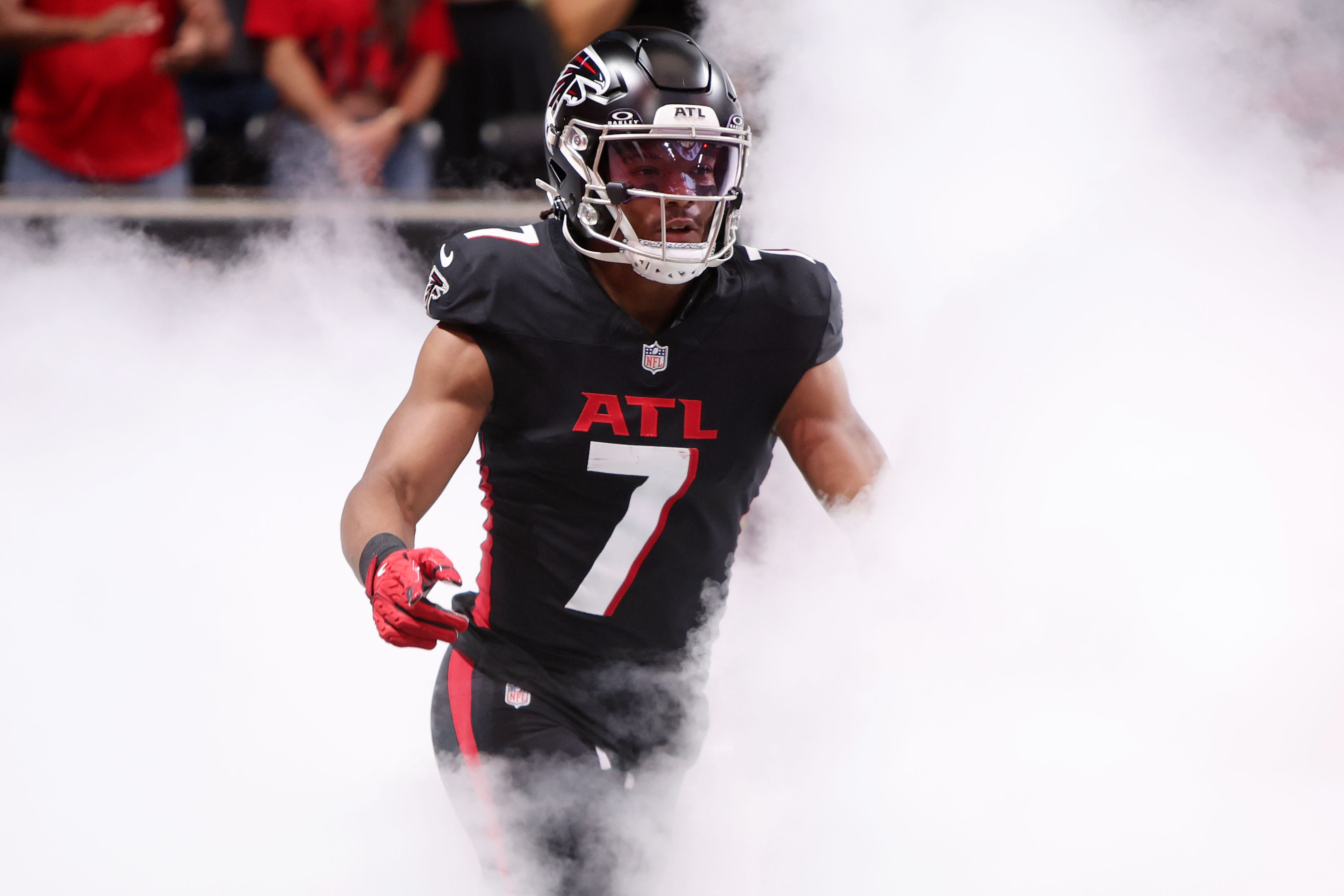 Falcons vs. Buccaneers Player Props Tonight: Expert Picks for Thursday Night Football