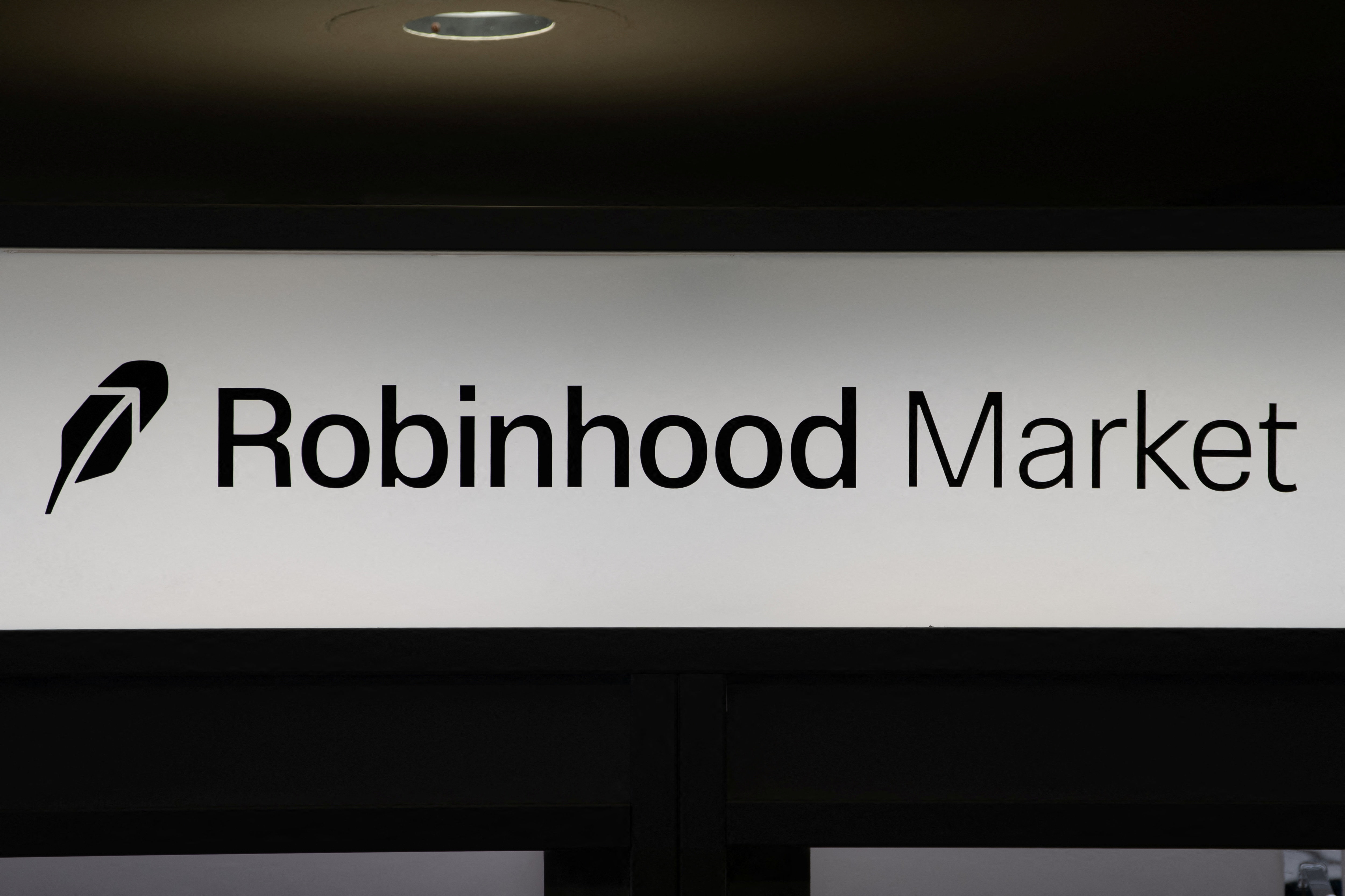 Robinhood branding as we look at the class action lawsuit the company is facing.