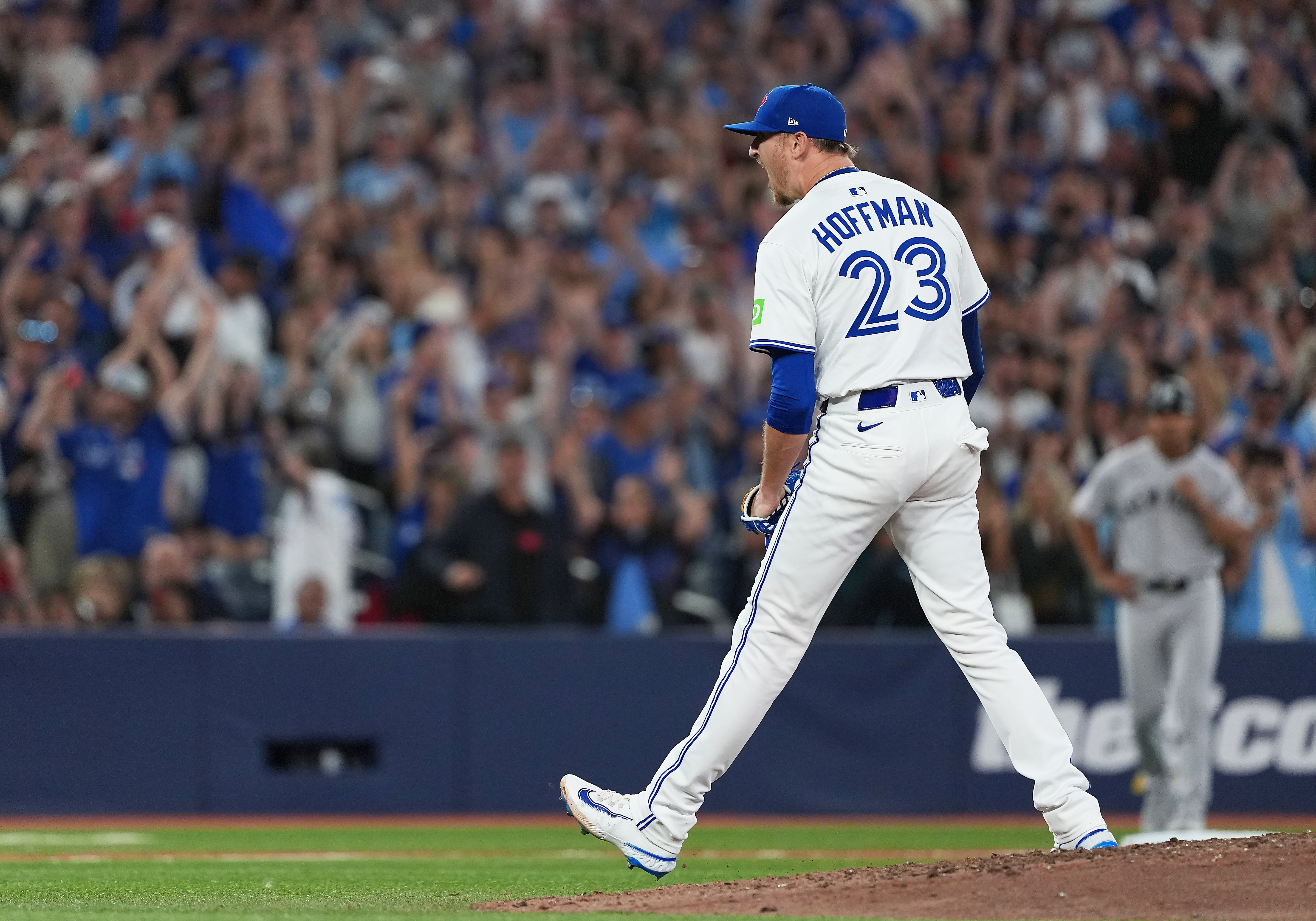 Yankees vs. Blue Jays Prediction, Odds & Best Bets: Toronto's Win Streak Subsists