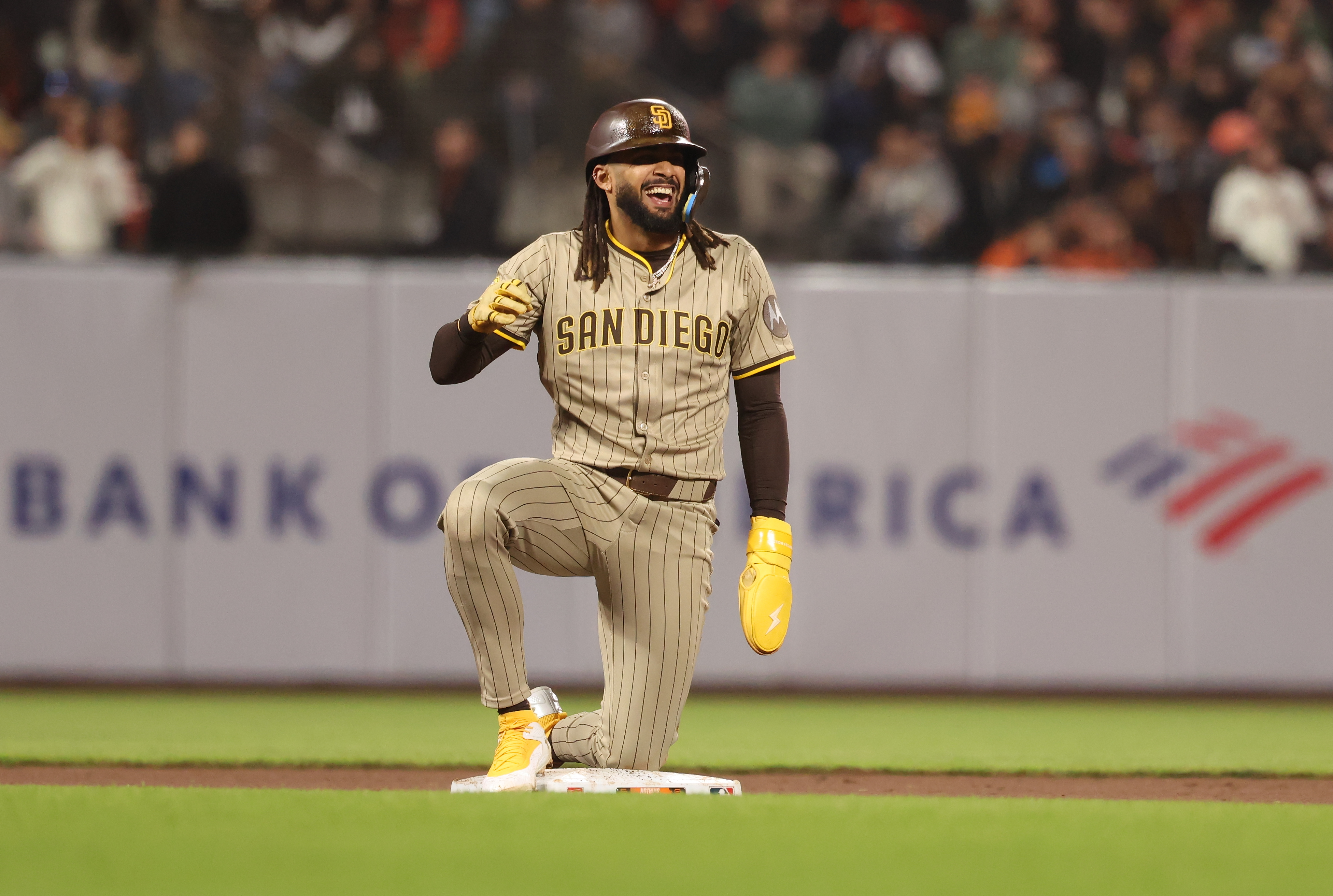 Padres vs. Diamondbacks Predictions, Odds & Best Bet: Who'll Win Tonight?