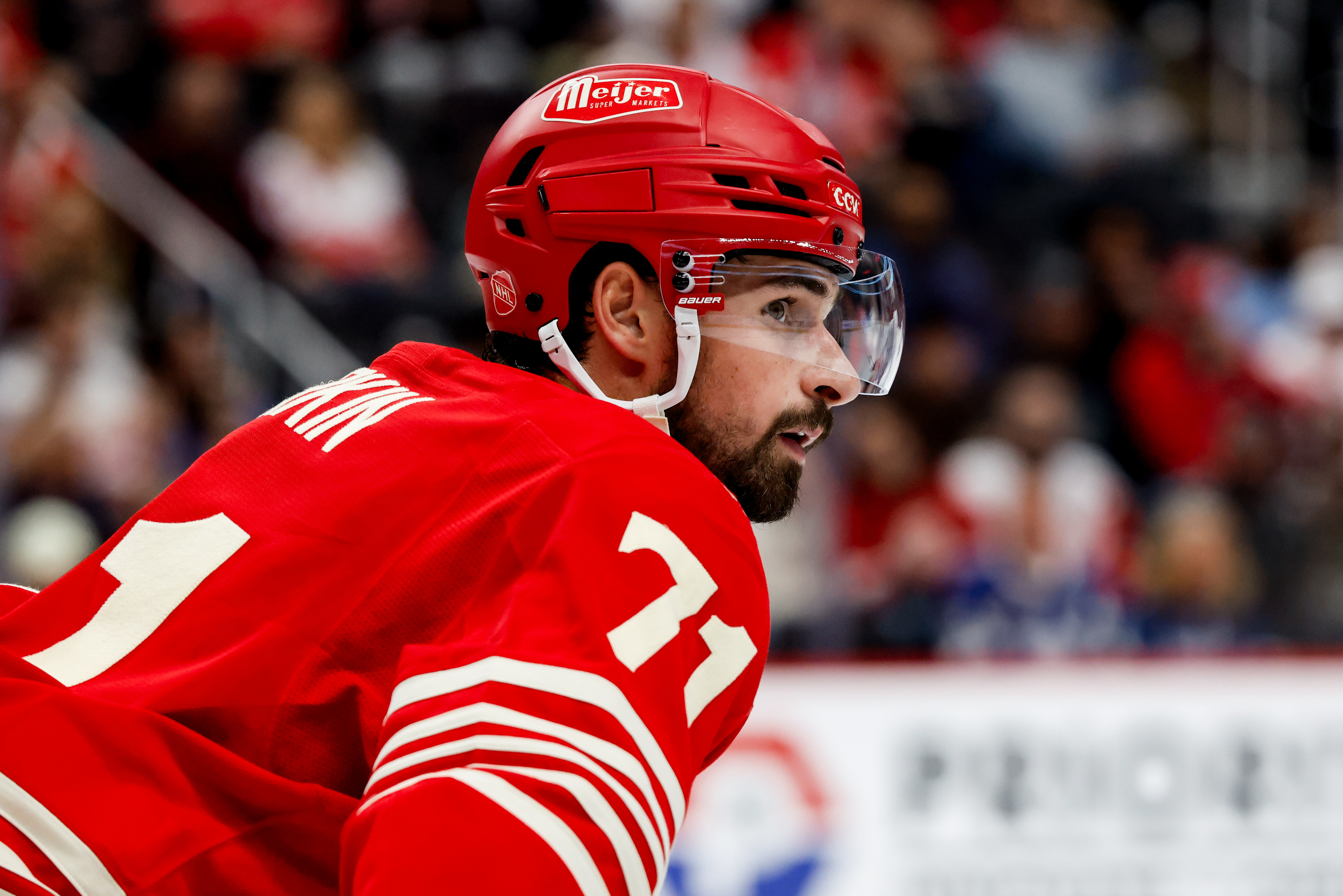 Lightning vs. Red Wings Player Props Today: NHL Picks & Best Bets for Friday