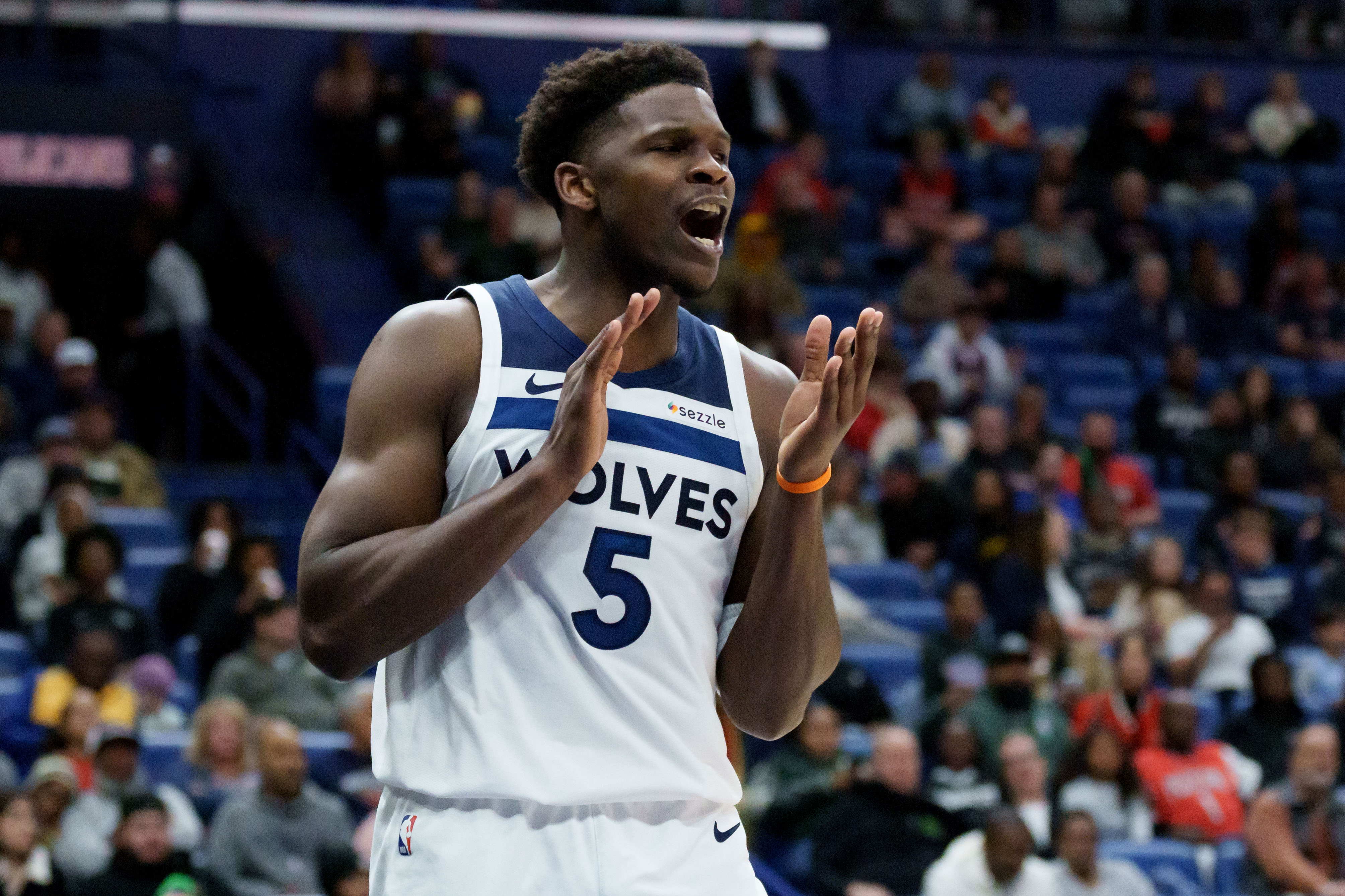 Suns vs. Timberwolves Player Props Tonight: Best NBA Prop Bet Picks for Dec. 8