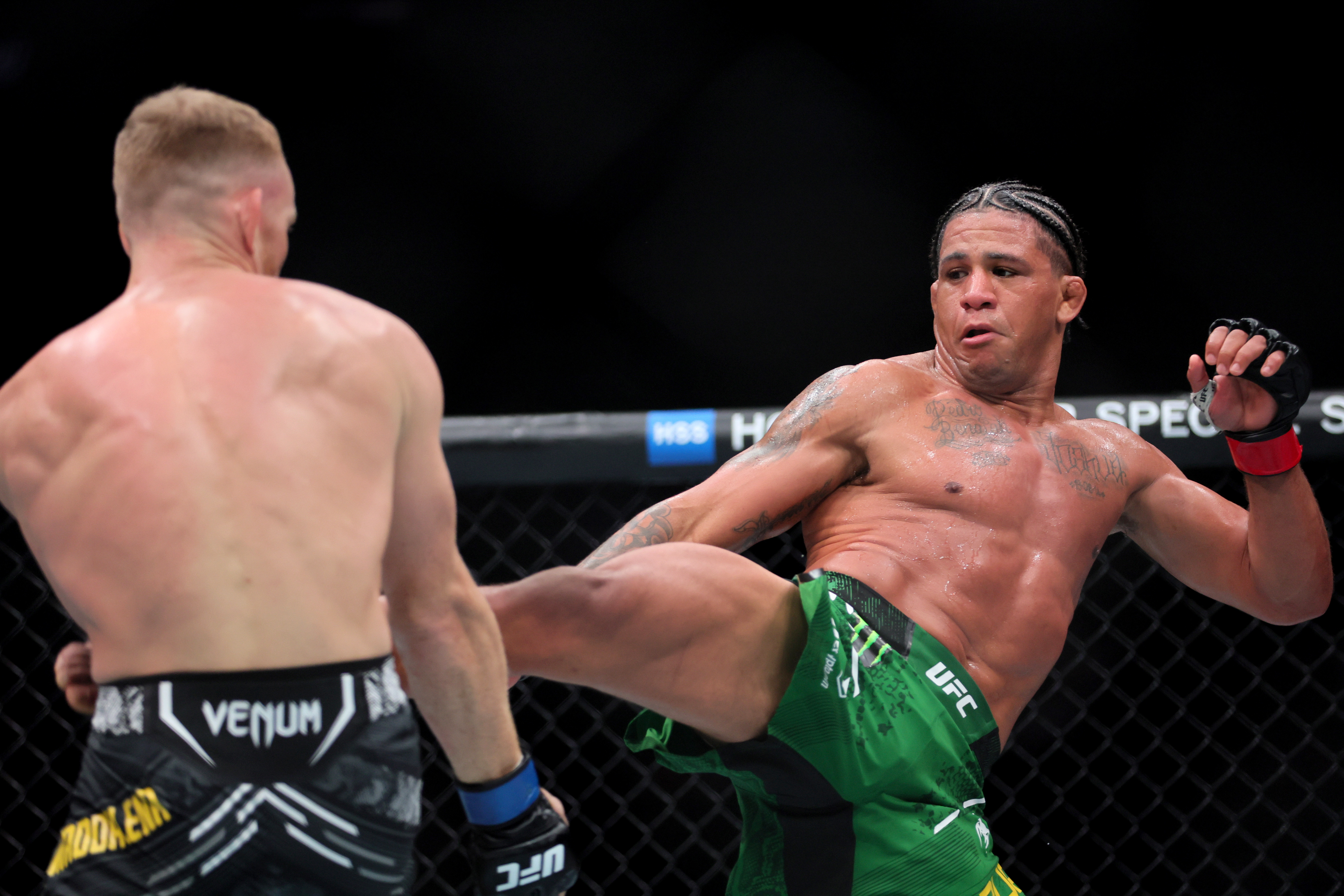 Gilbert Burns lands a kick as we look at the best UFC Fight Night Winnipeg odds.