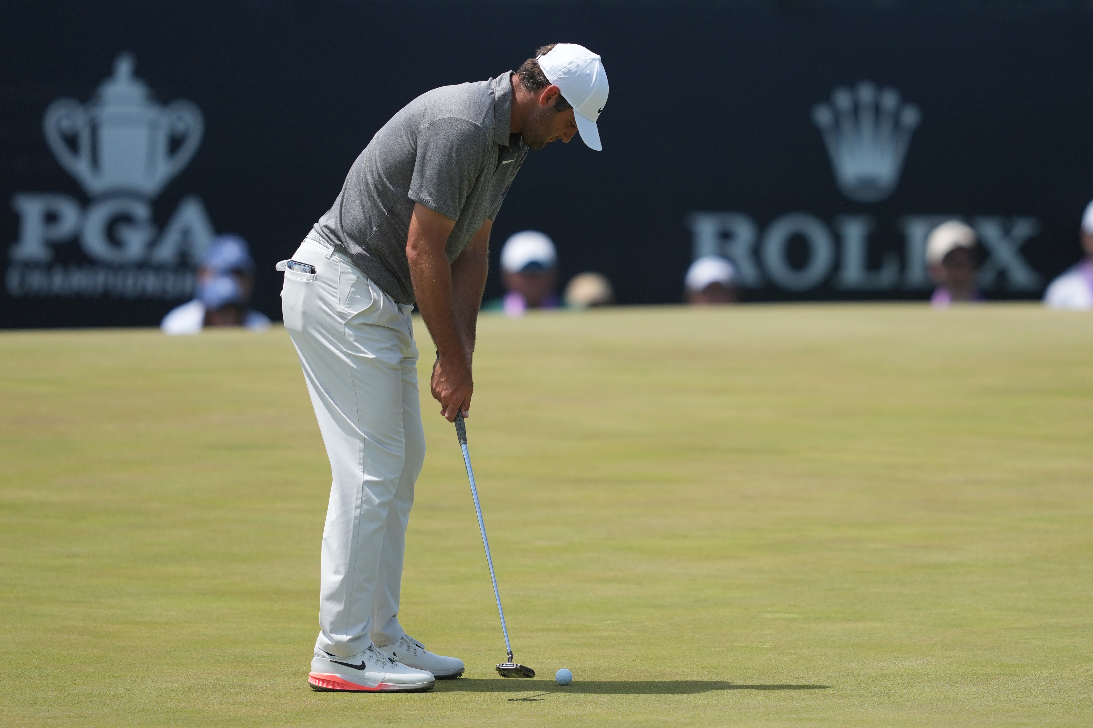 Scottie Scheffler hits on the sixth hole as we break down our CJ Cup Byron Nelson odds.