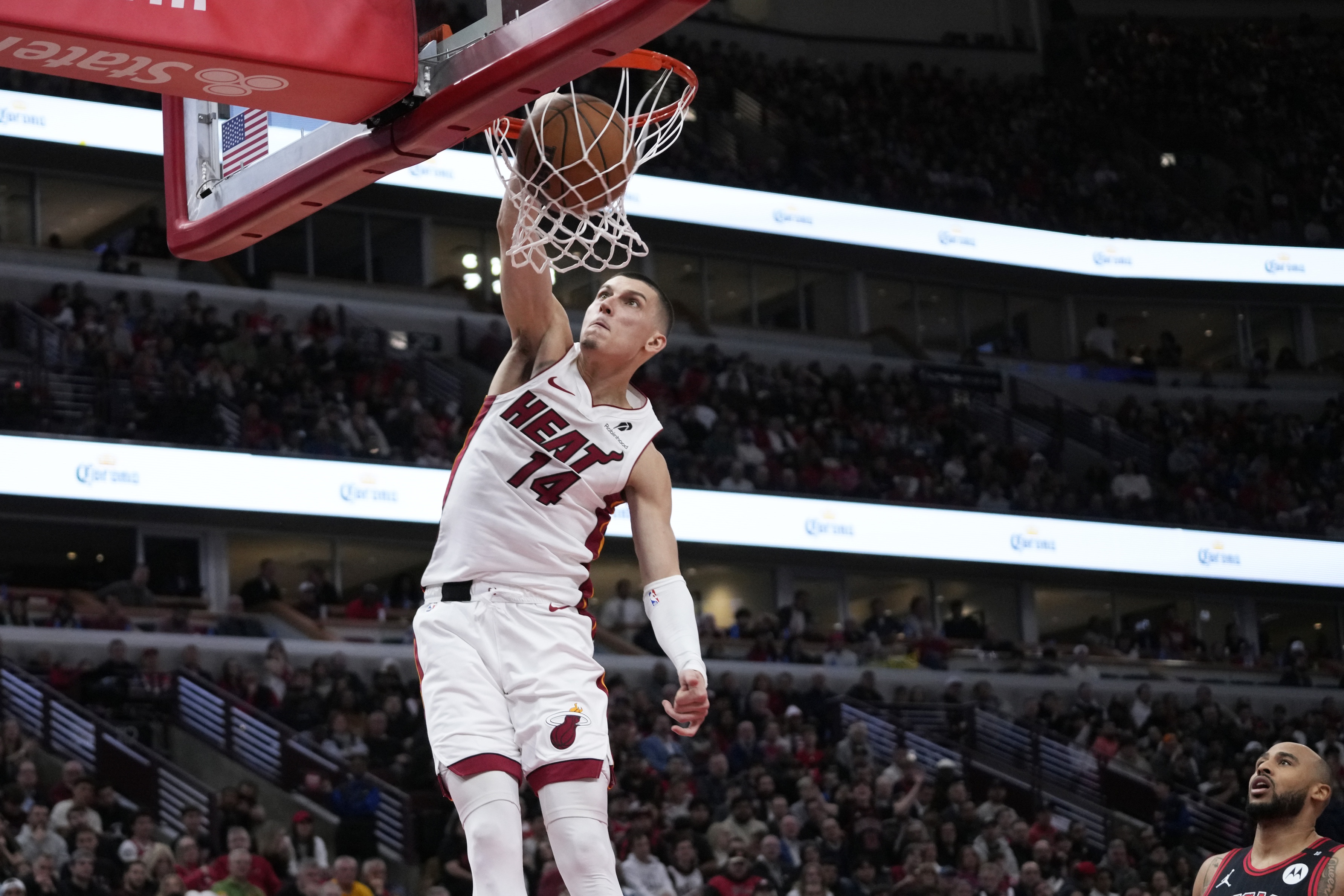 NBA Play-In Tournament Odds 2025-26: Heat, Mavericks, Grizzlies Among Favorites to Qualify