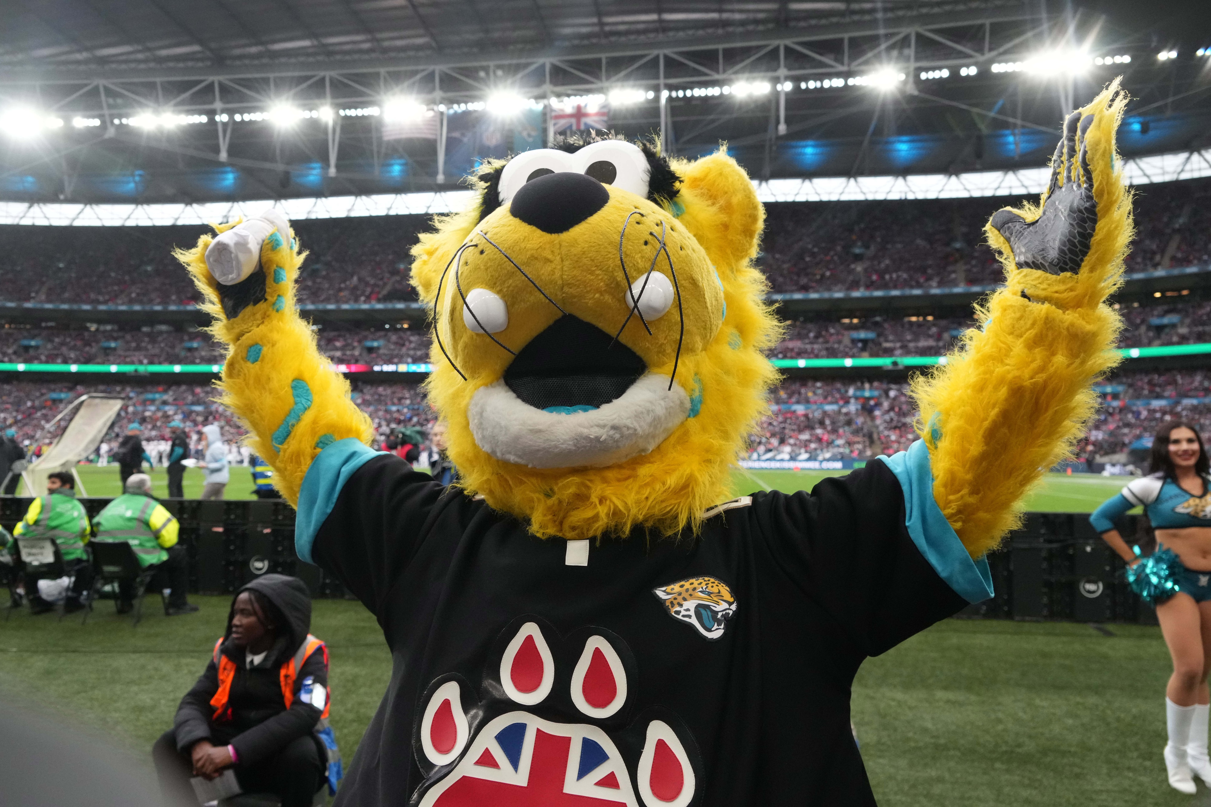 NFL Week 11 Odds: Lines, Spreads & Totals for Every Game