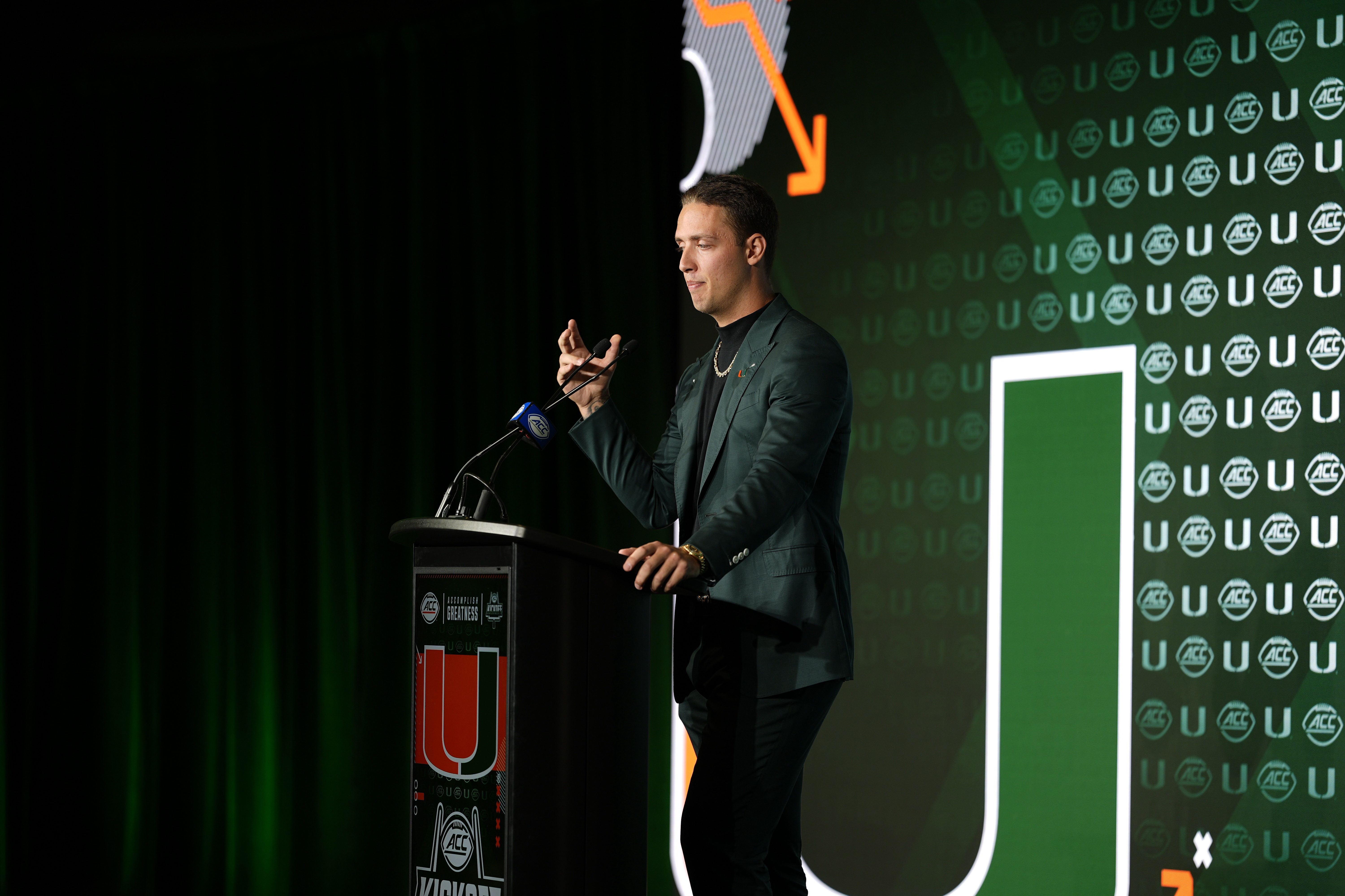 Notre Dame vs. Miami Prediction, Odds & Expert Picks: College Football Week 1 Best Bets