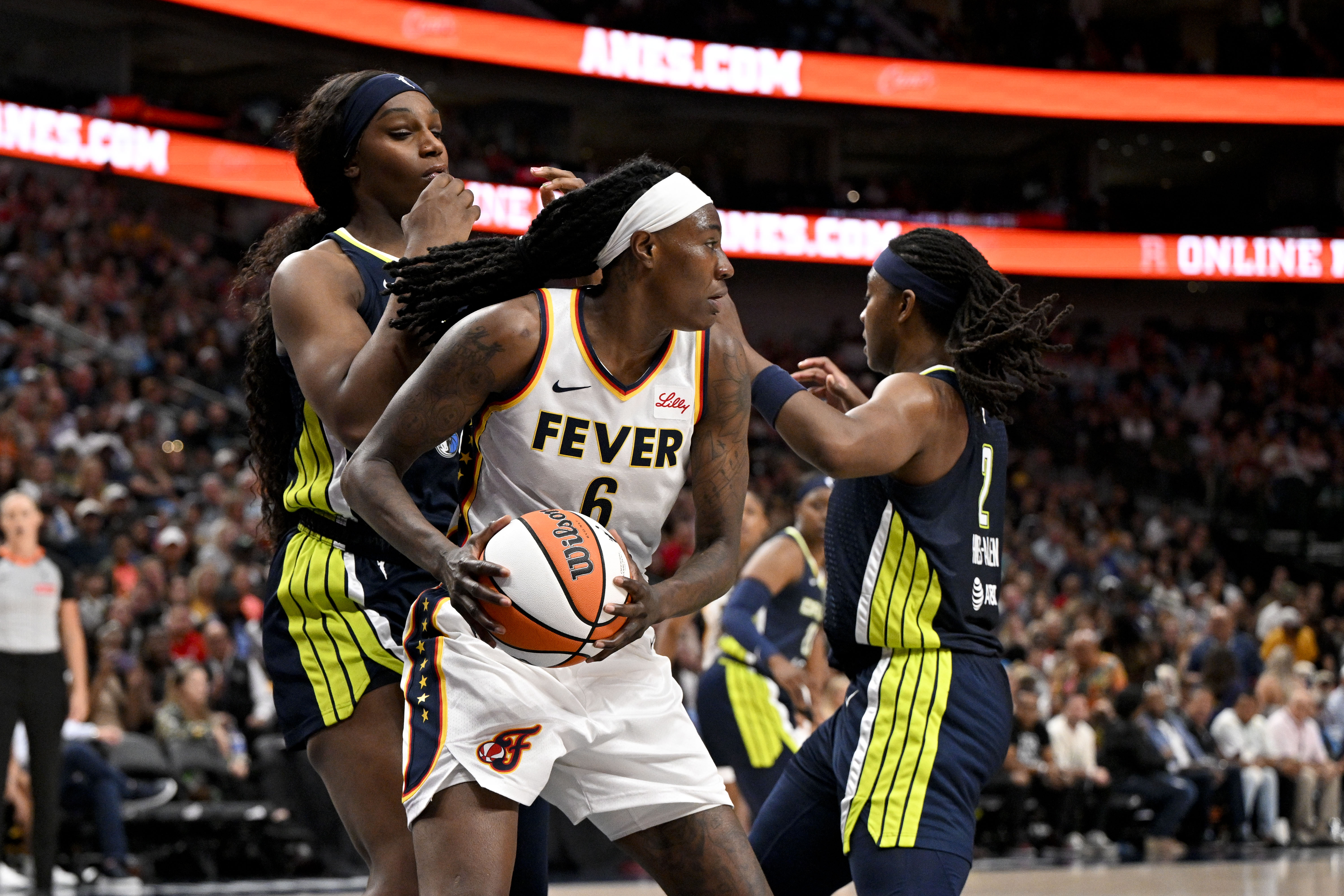 Sky vs. Fever Prediction, Odds &amp; Expert Picks: WNBA Best Bets for Sept. 5
