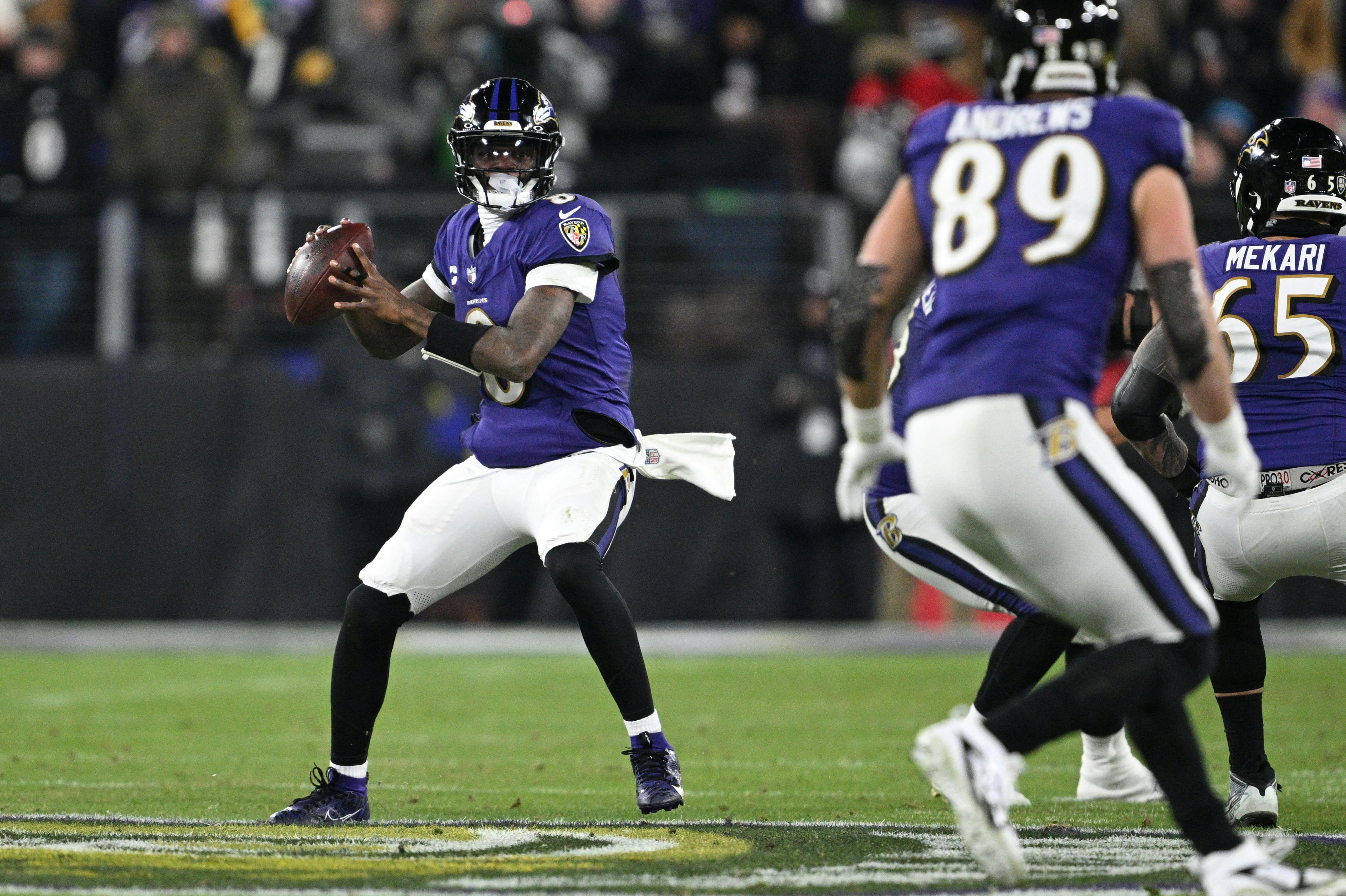 Baltimore Ravens quarterback Lamar Jackson looks to pass as we offer our Super Bowl picks and the case for and against every NFL playoff team to win the Super Bowl entering the NFL Divisional Round.