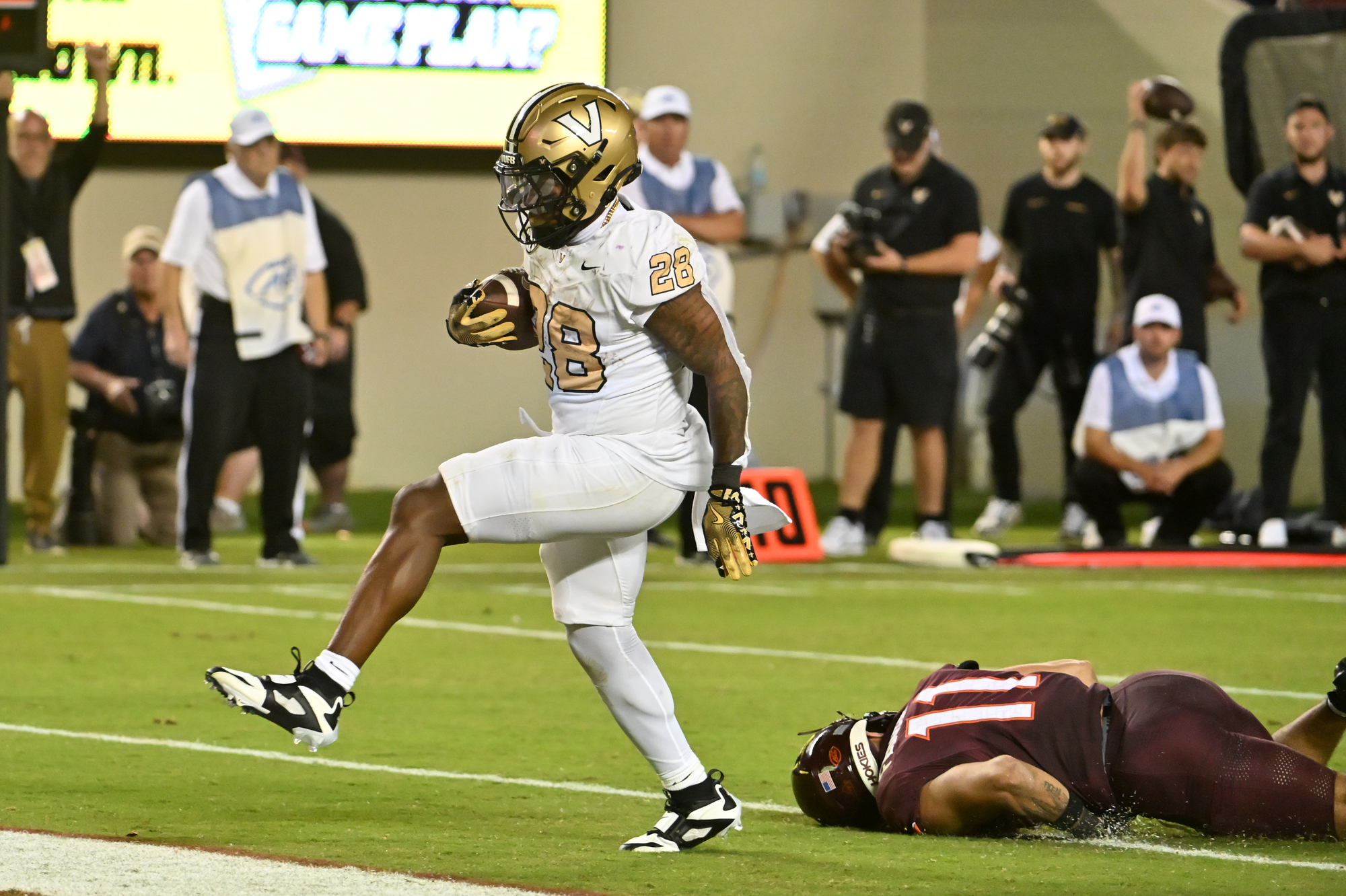 College Football Best Bets Week 3: Expert Picks, ATS Predictions & Player Props