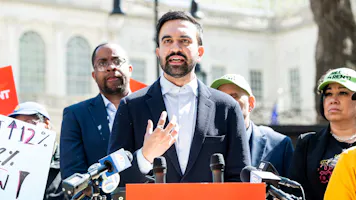 New York Mayoral Election Predictions: Will Mamdani Keep Rising?