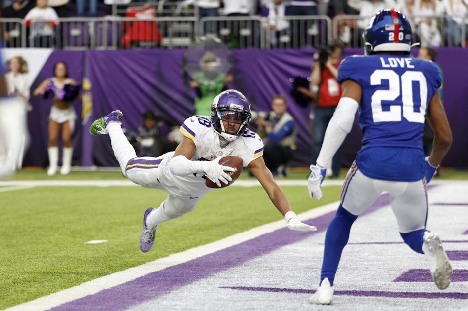 Giants vs. Vikings odds, line, spread: 2023 NFL picks, Wild Card