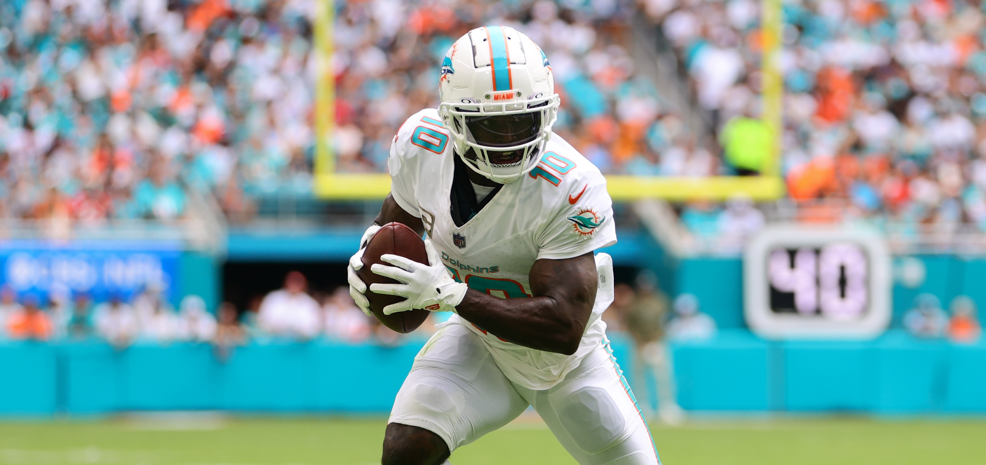 Tyreek Hill Injury Update: When Will WR Return to Dolphins?