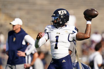 Kennesaw State vs. FIU Prediction, Picks & Odds Tonight: Who'll Win in College Football Week 9?