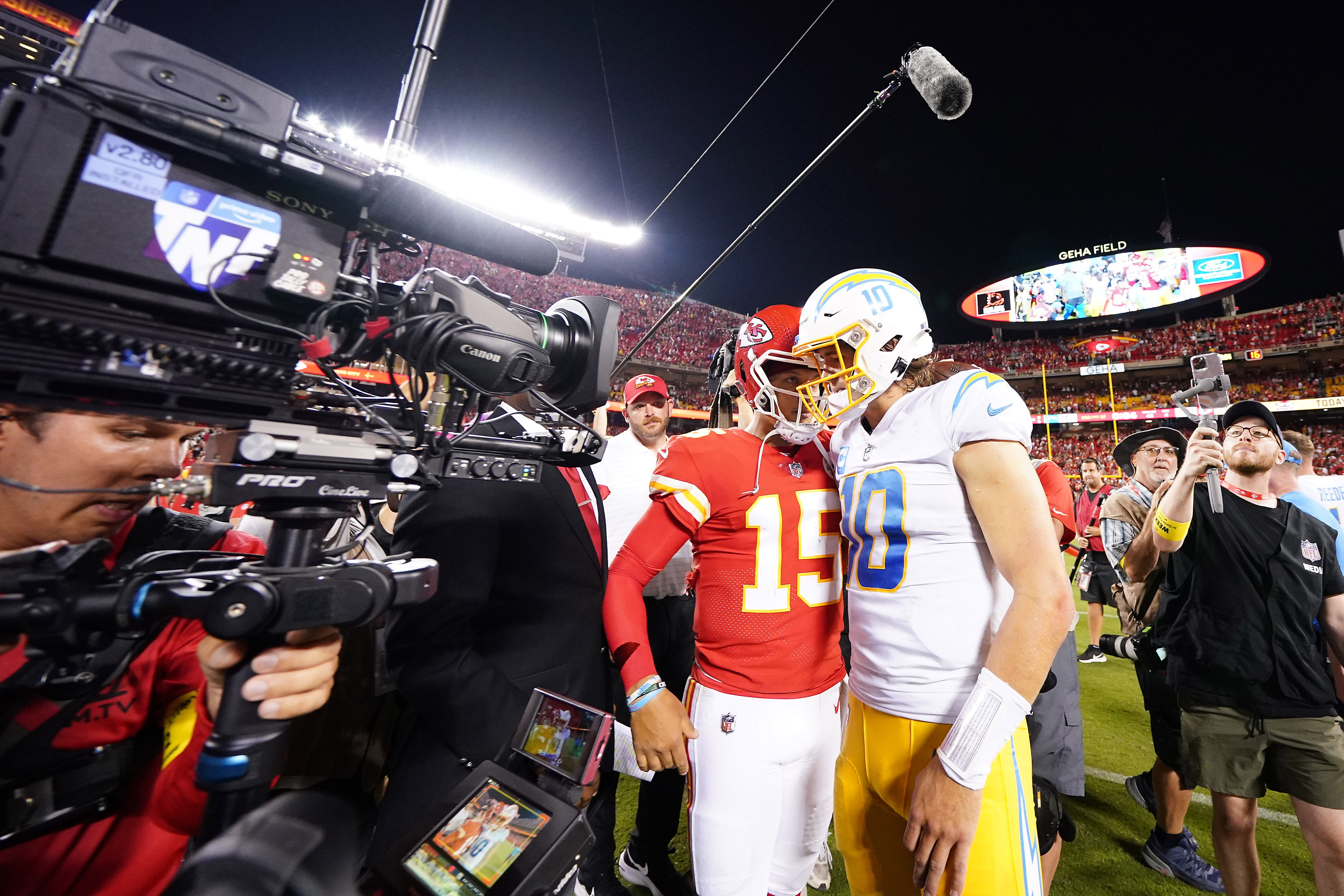 Chiefs vs. Chargers Prediction, Odds & Expert Picks Today: NFL Sao Paulo Best Bets