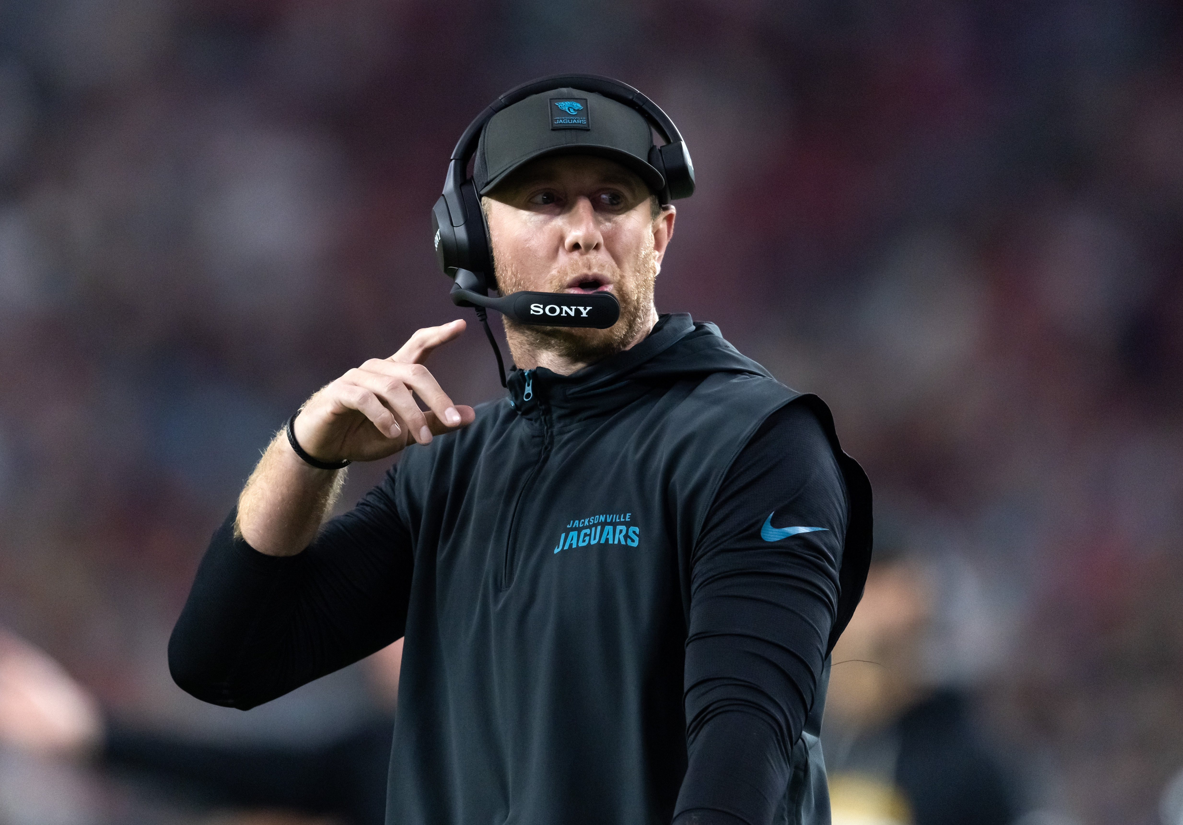 NFL Coach of the Year Odds Week 18 | Can Macdonald, Coen Catch Vrabel?