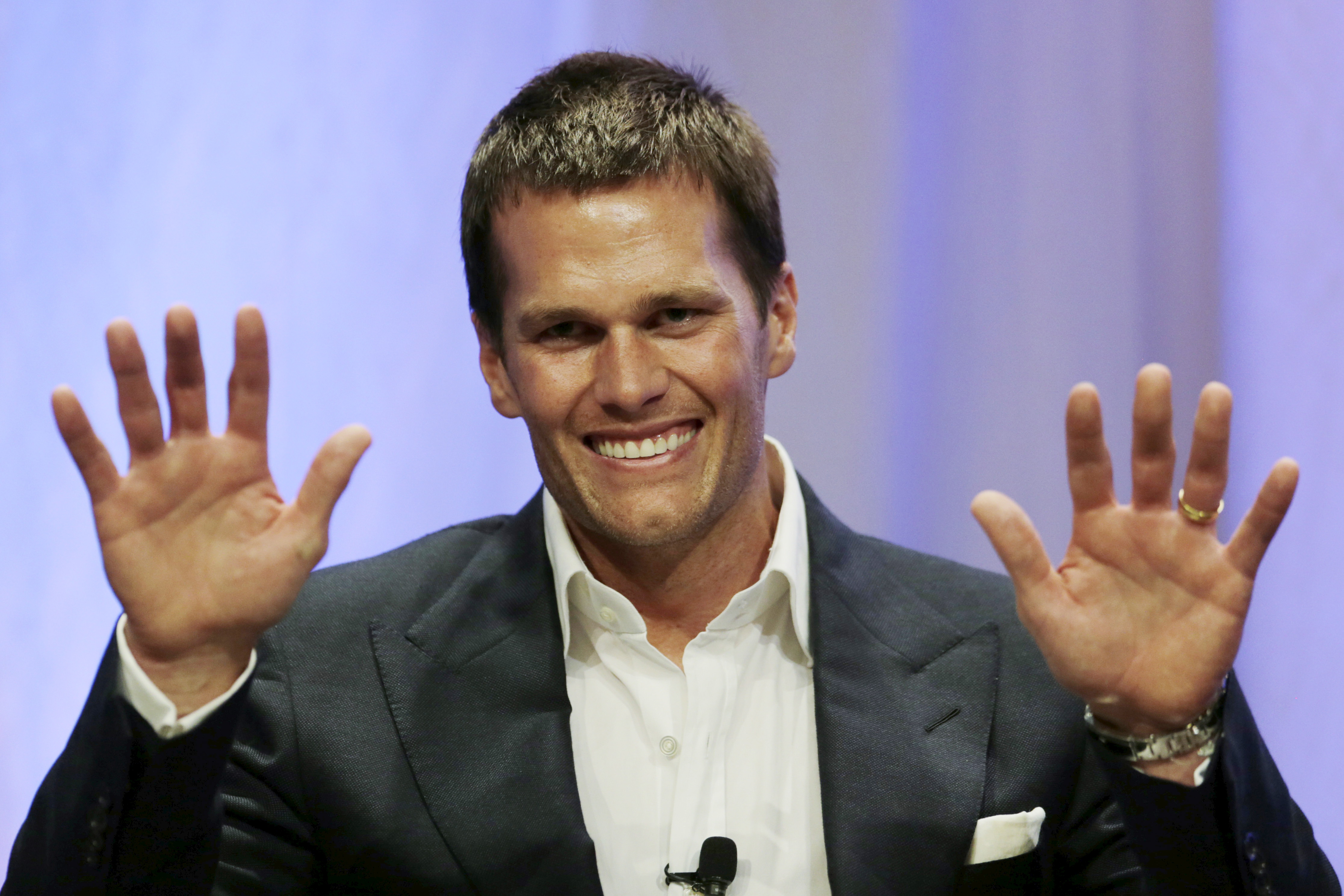 New England Patriots quarterback Tom Brady speaks as we look at who he's cheering for in today's Super Bowl.