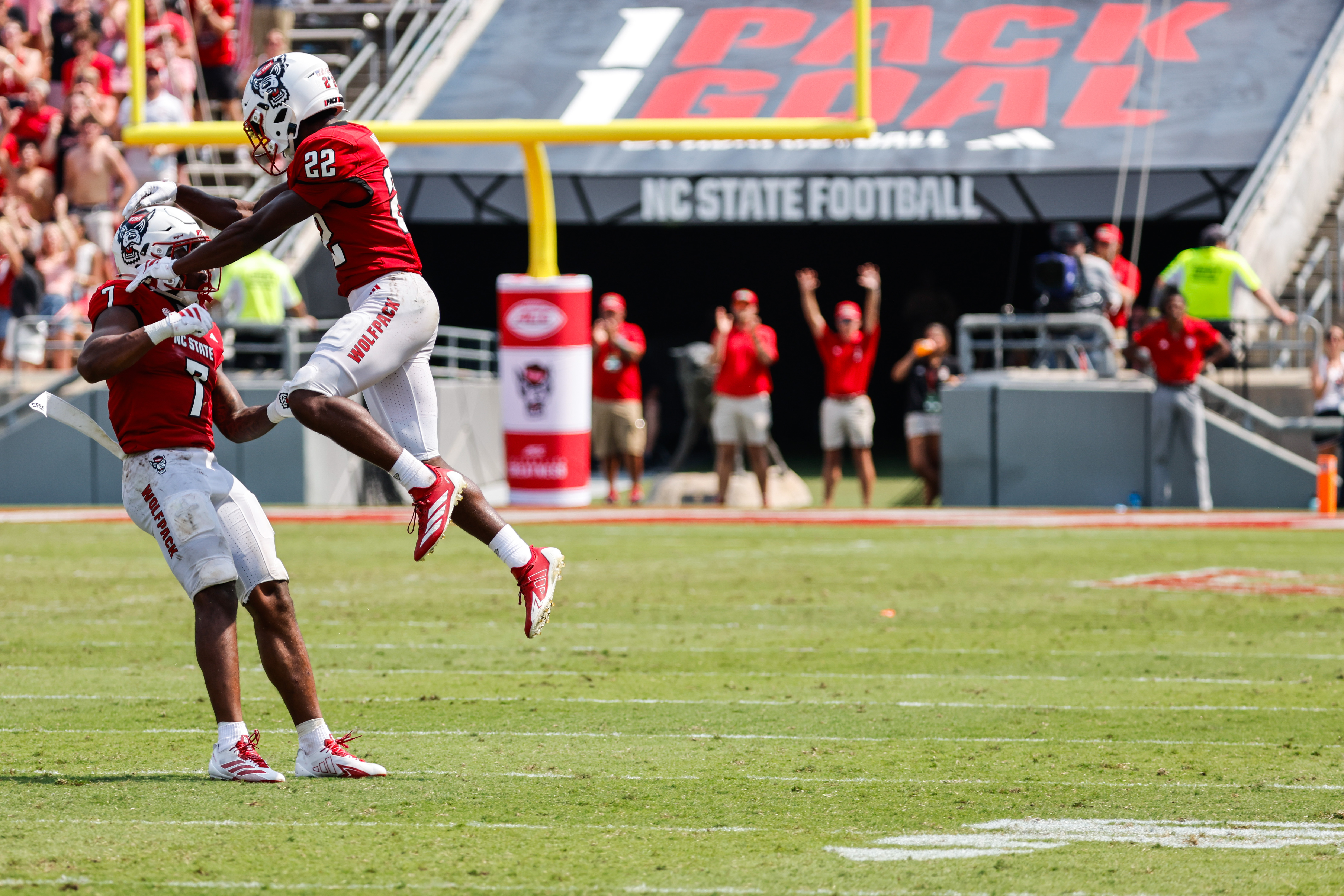 NC State vs. Wake Forest Prediction, Odds & Picks Tonight: College Football Week 3 Best Bets