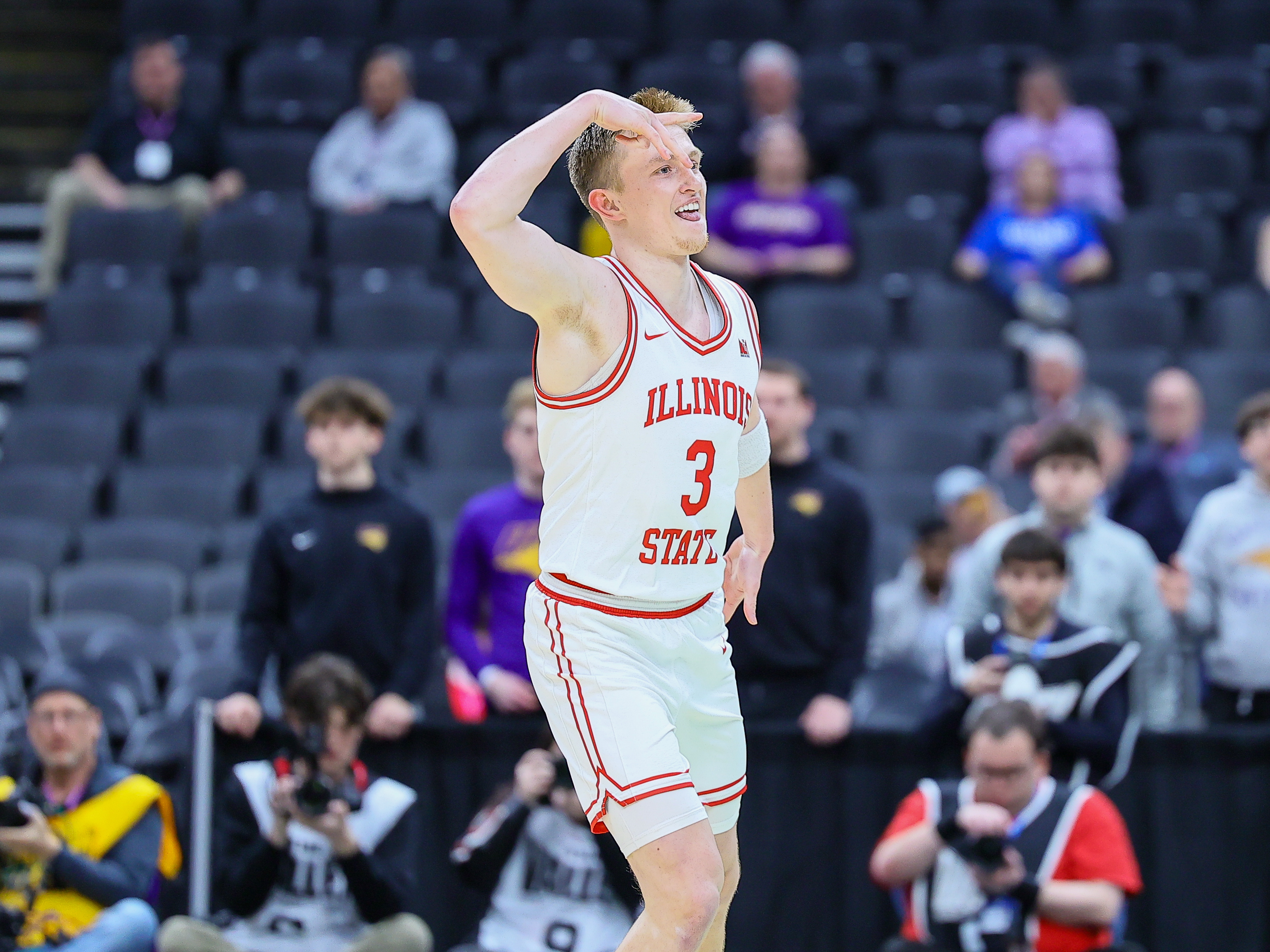 Illinois State guard Mason Klabo celebrates after scoring as we make our best Illinois State vs. Auburn prediction. 