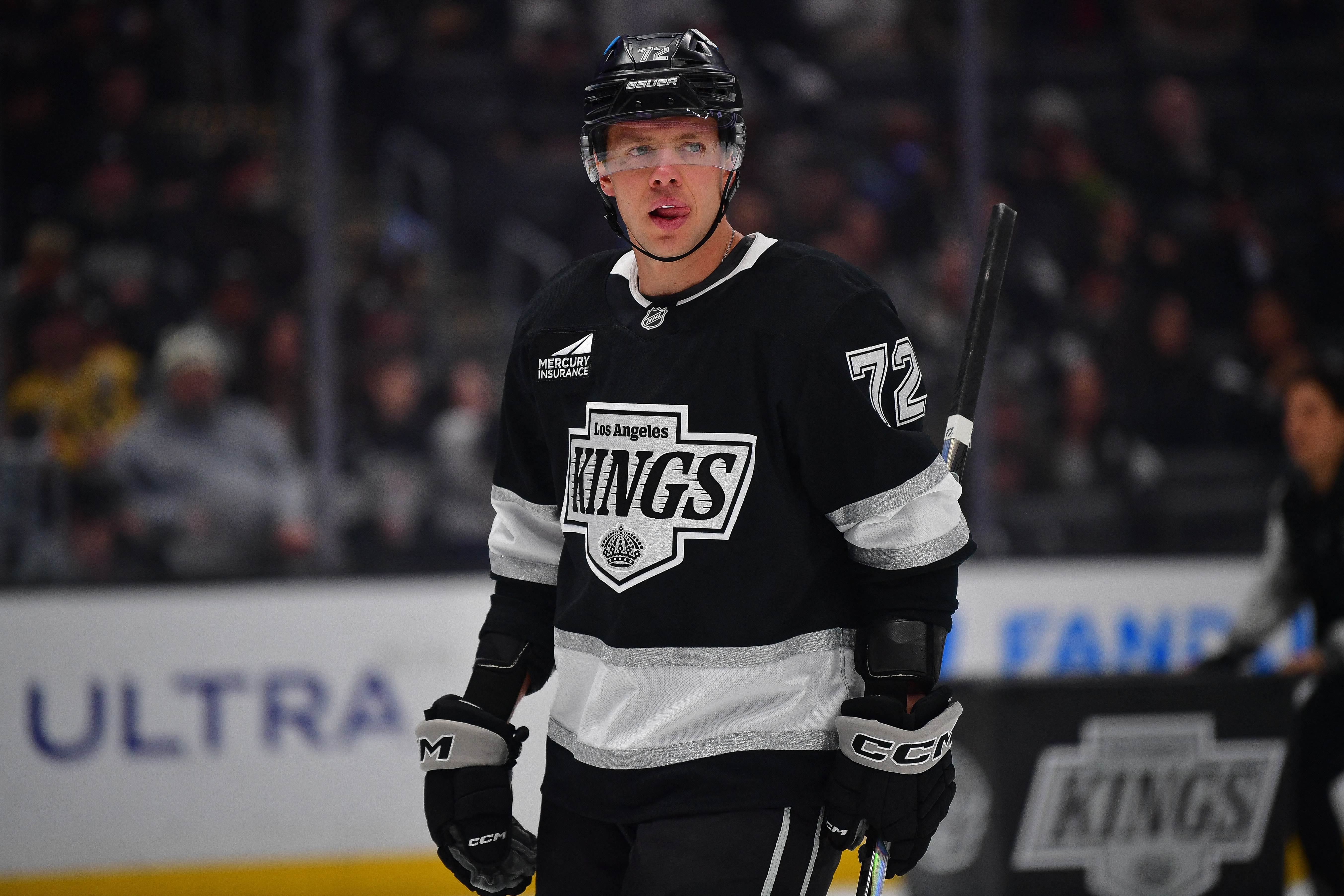 Los Angeles Kings forward Artemi Panarin (72) looks on as we provide our Oilers vs. Kings prediction.