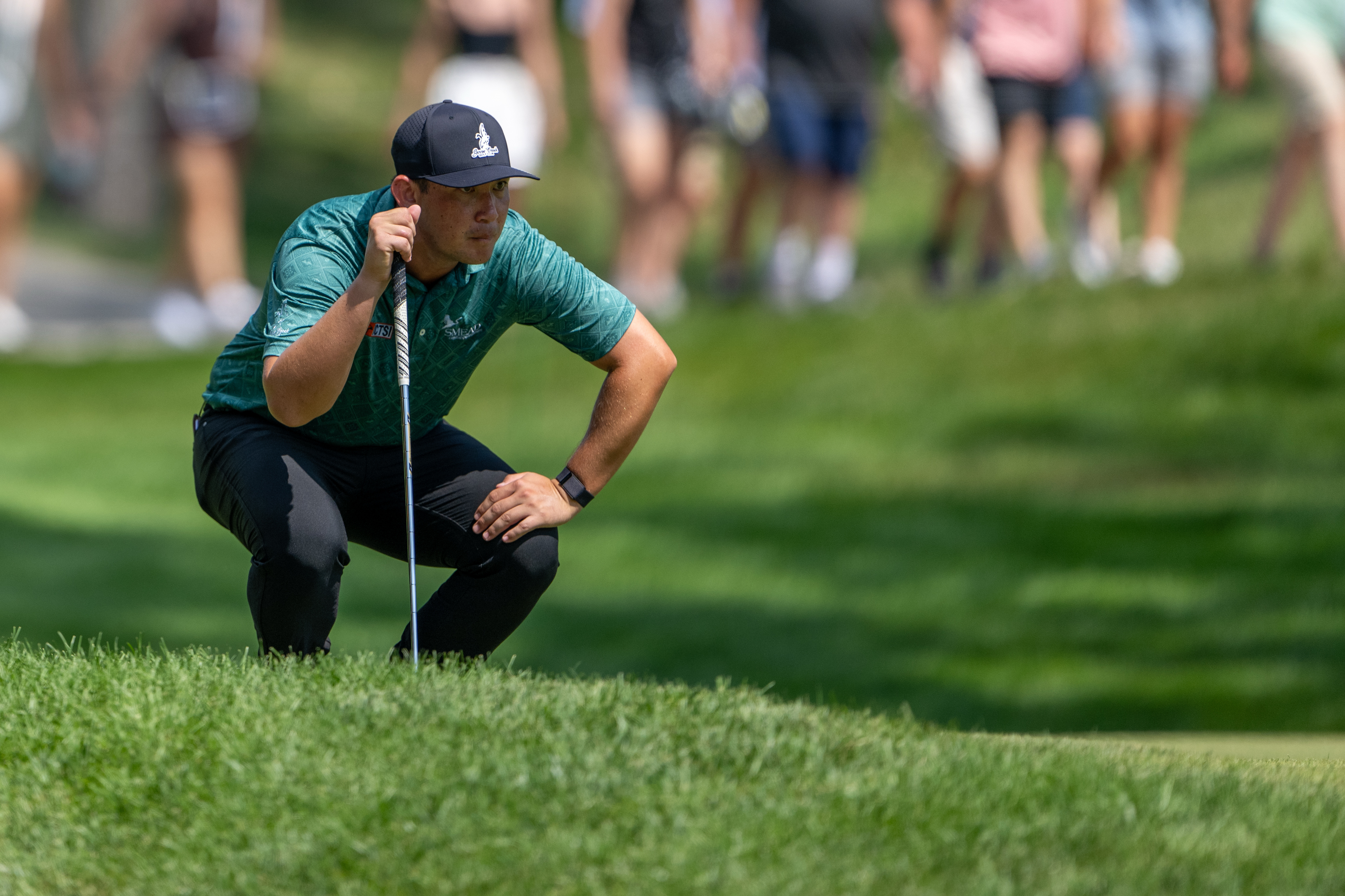 Rico Hoey lines up a chip as we look at the Bermuda Championship odds