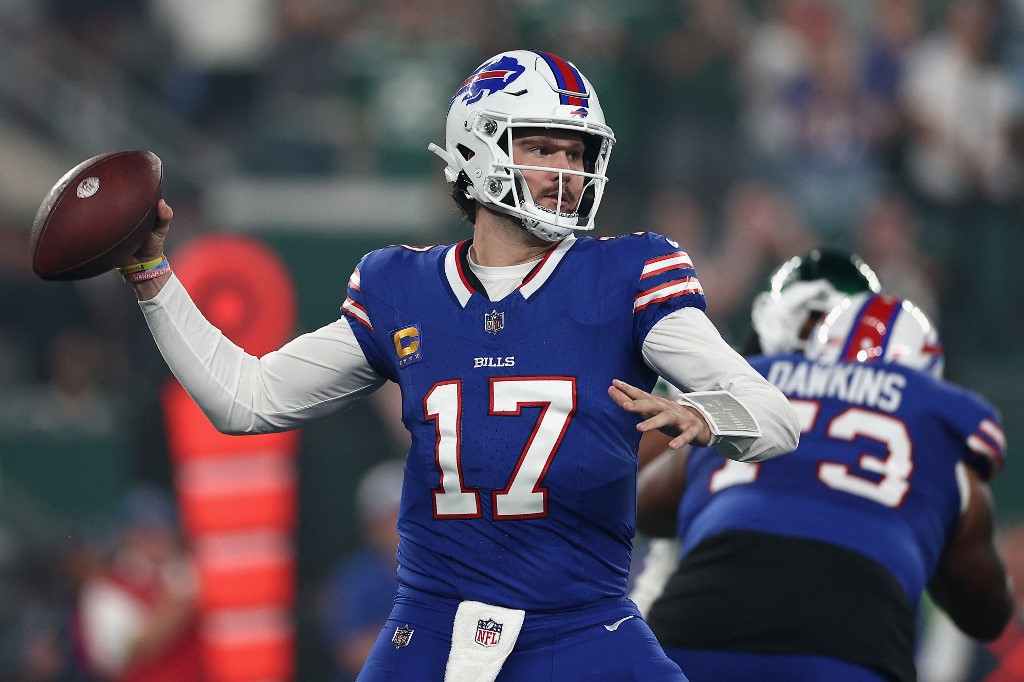 Raiders vs. Bills Player Props & Odds – Week 2