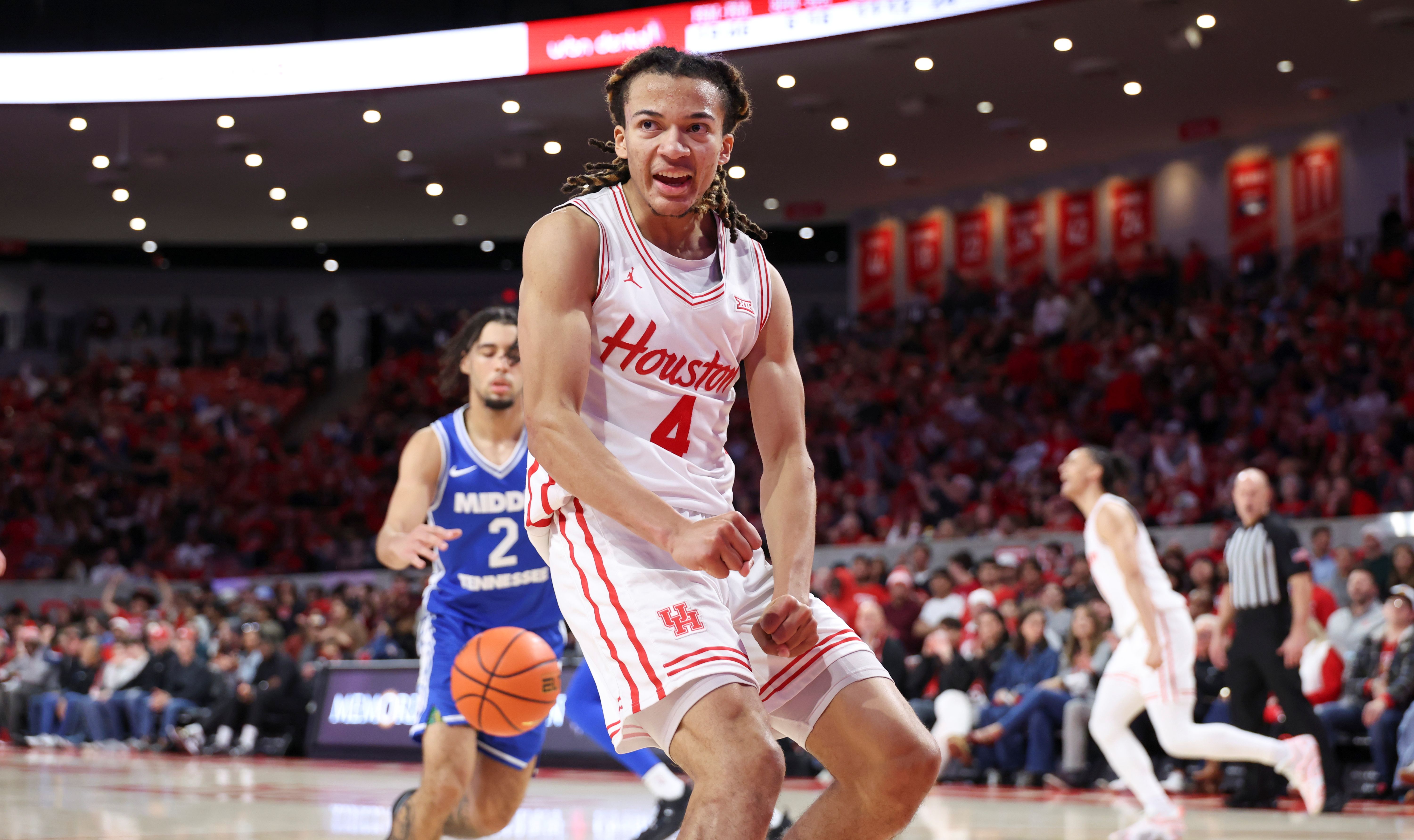 Houston Cougars guard Kingston Flemings (4), seen here reacting during a game, is featured in our Baylor vs. Houston prediction tonight.