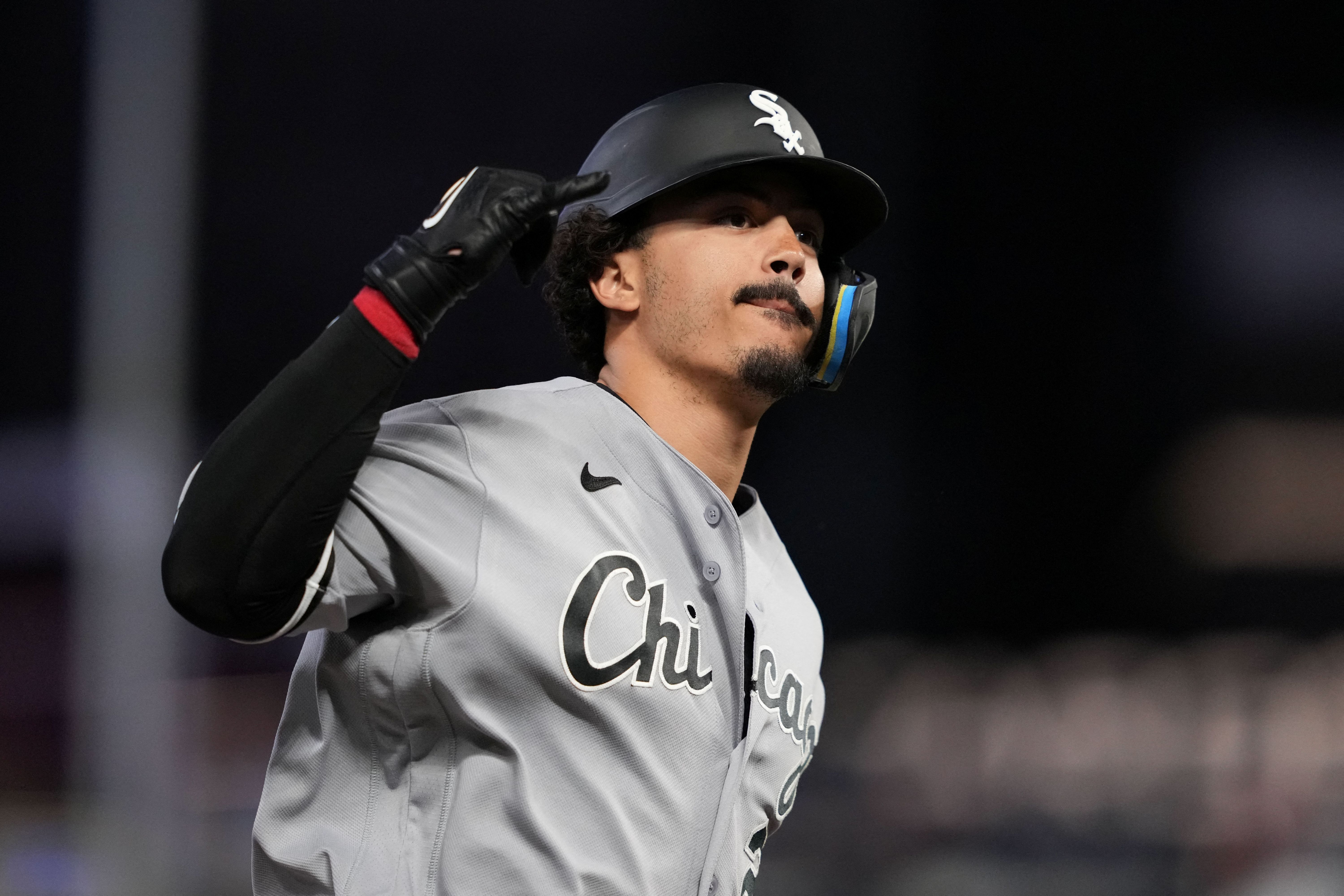 White Sox third baseman Miguel Vargas reacts as we look at the new taxes impacting sports betting in the Illinois budget.