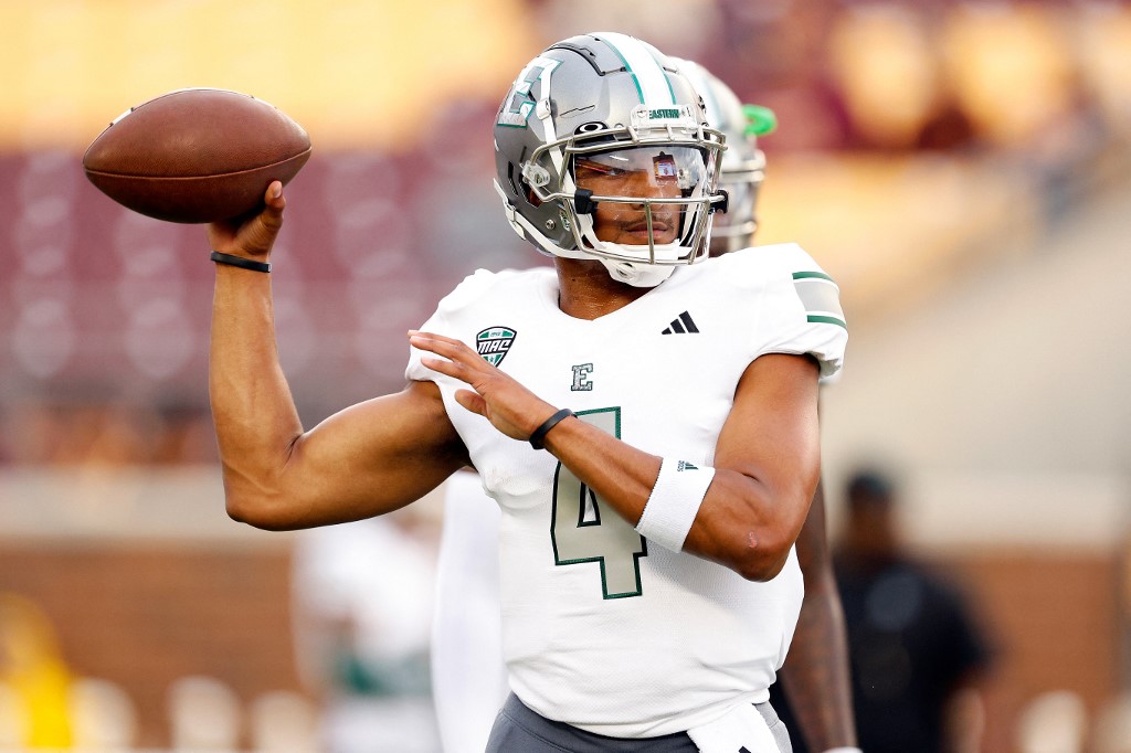 Eastern Michigan Vs. Toledo Predictions, Picks & Odds Week 11 - Eagles ...