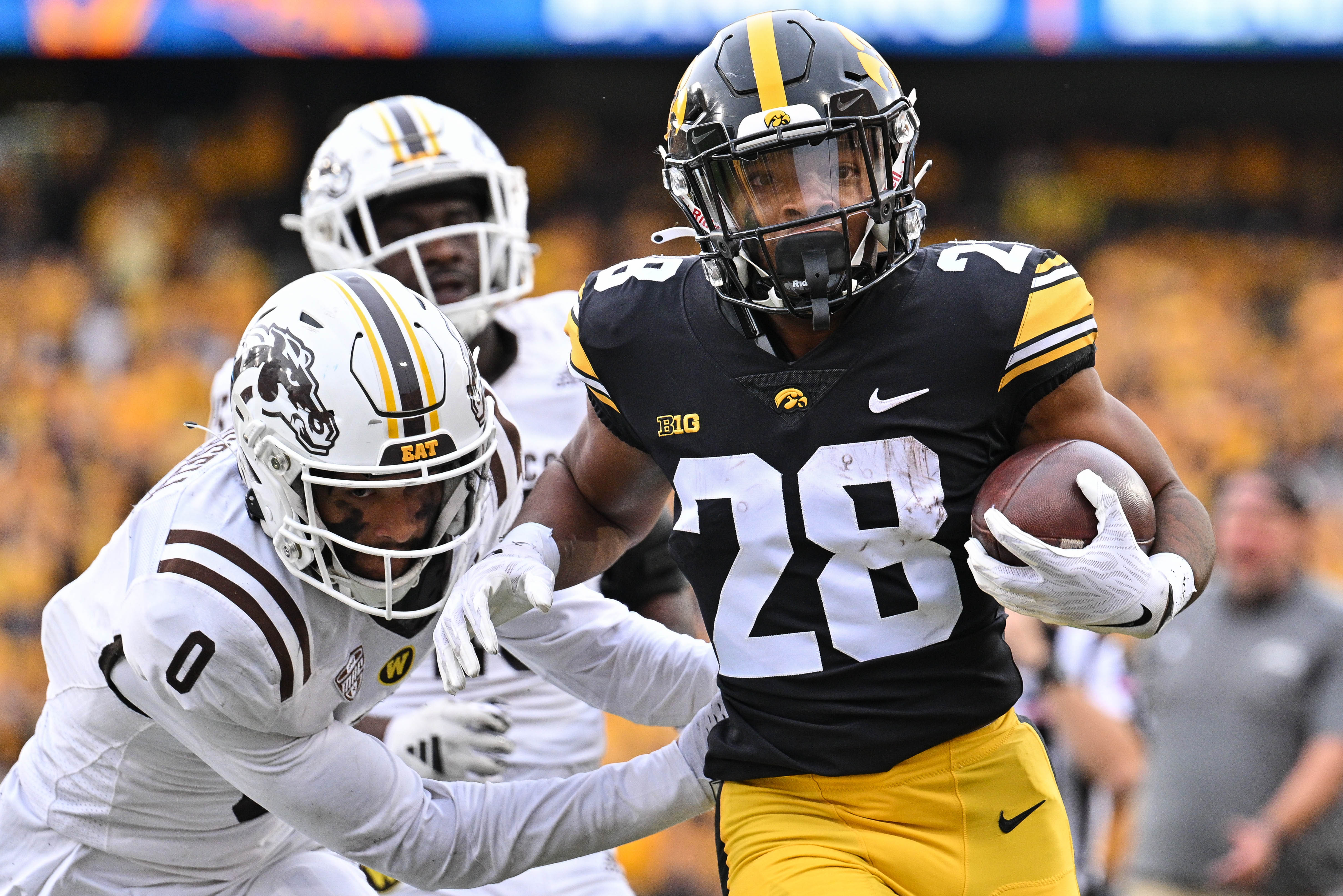 Iowa State vs. Iowa Predictions, Picks & Odds: Week 2