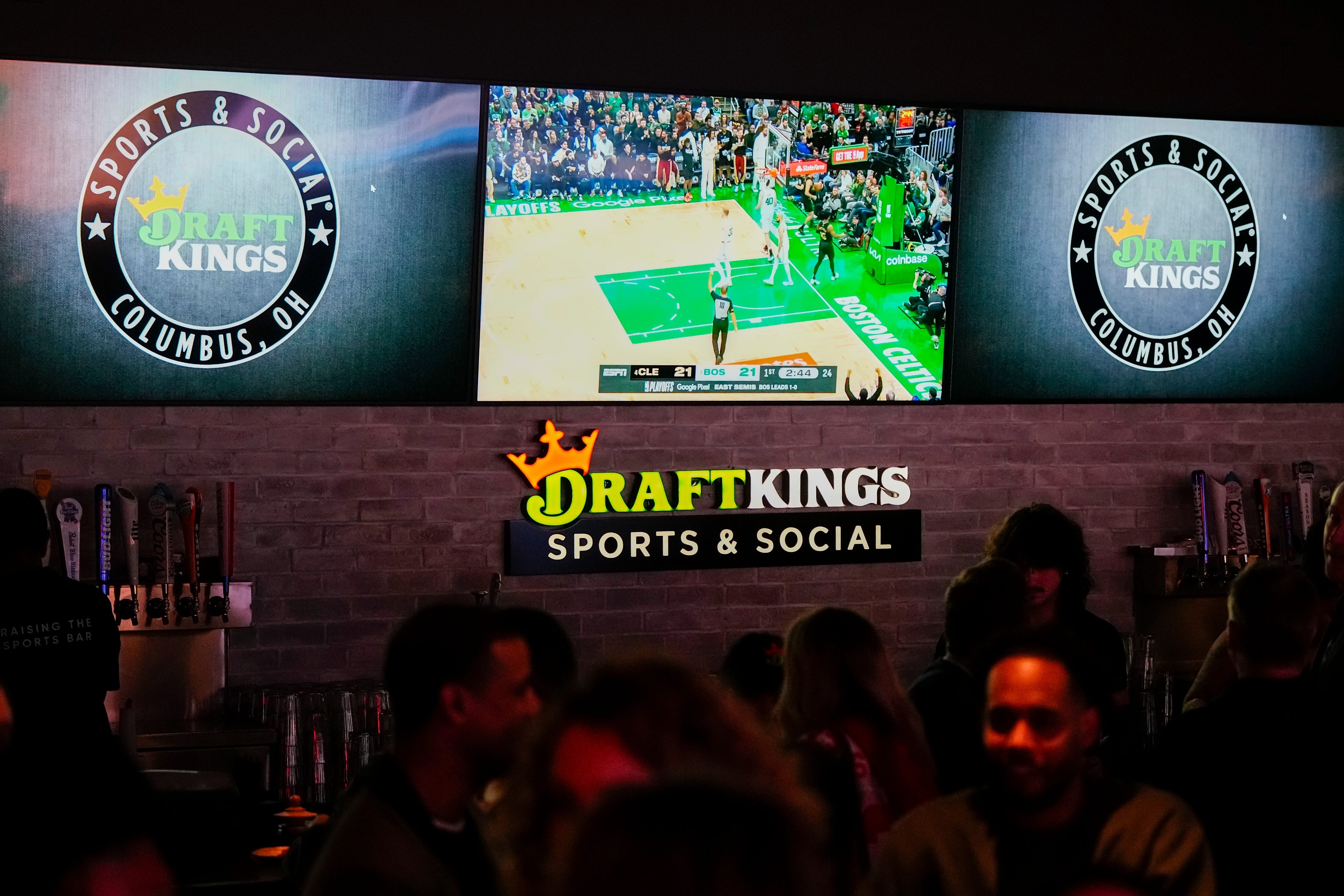 DraftKings and FanDuel Becoming Prediction Market Makers 