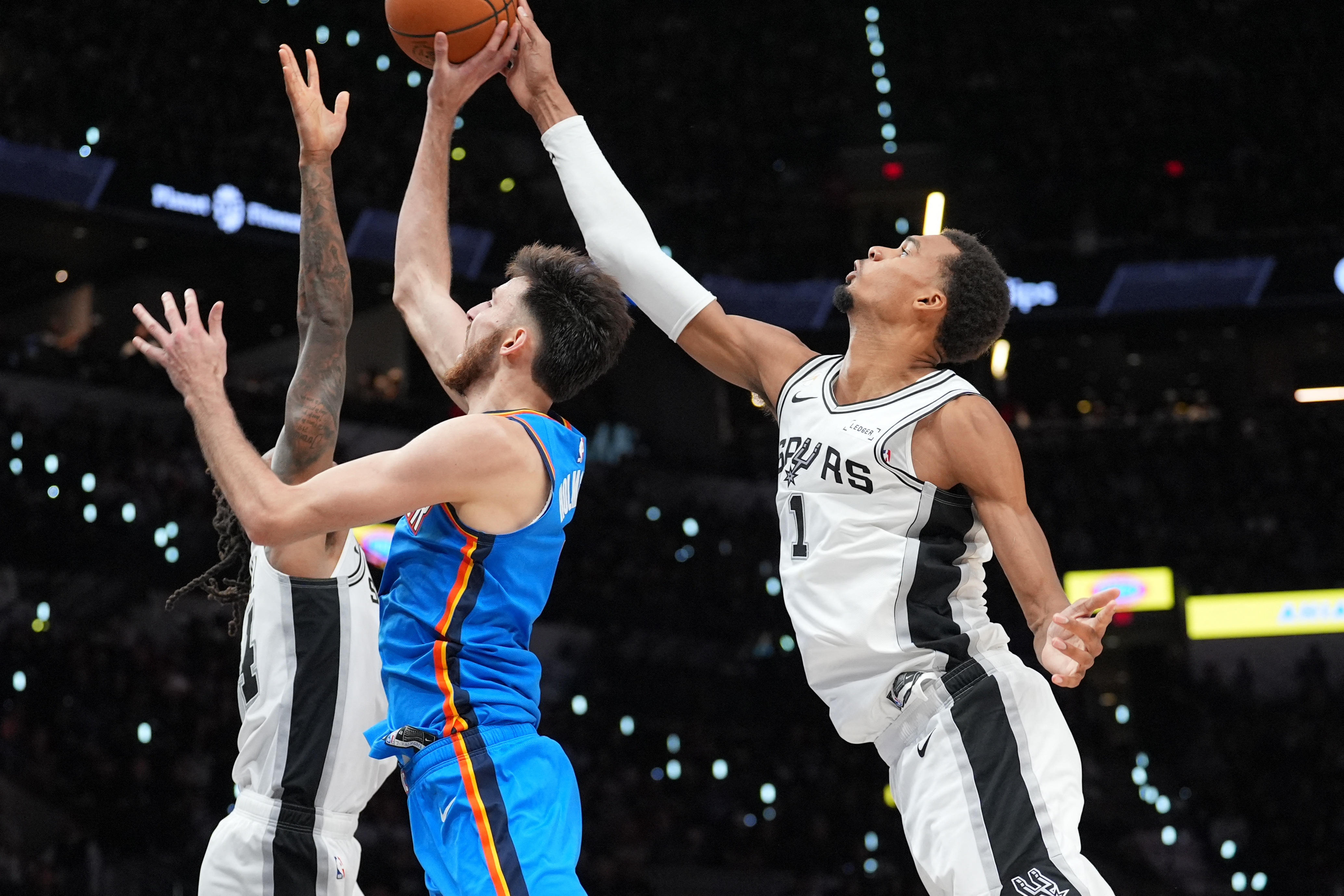 NBA Defensive Player of the Year Odds & Favorites 2026-27: Wembanyama Favored to Repeat