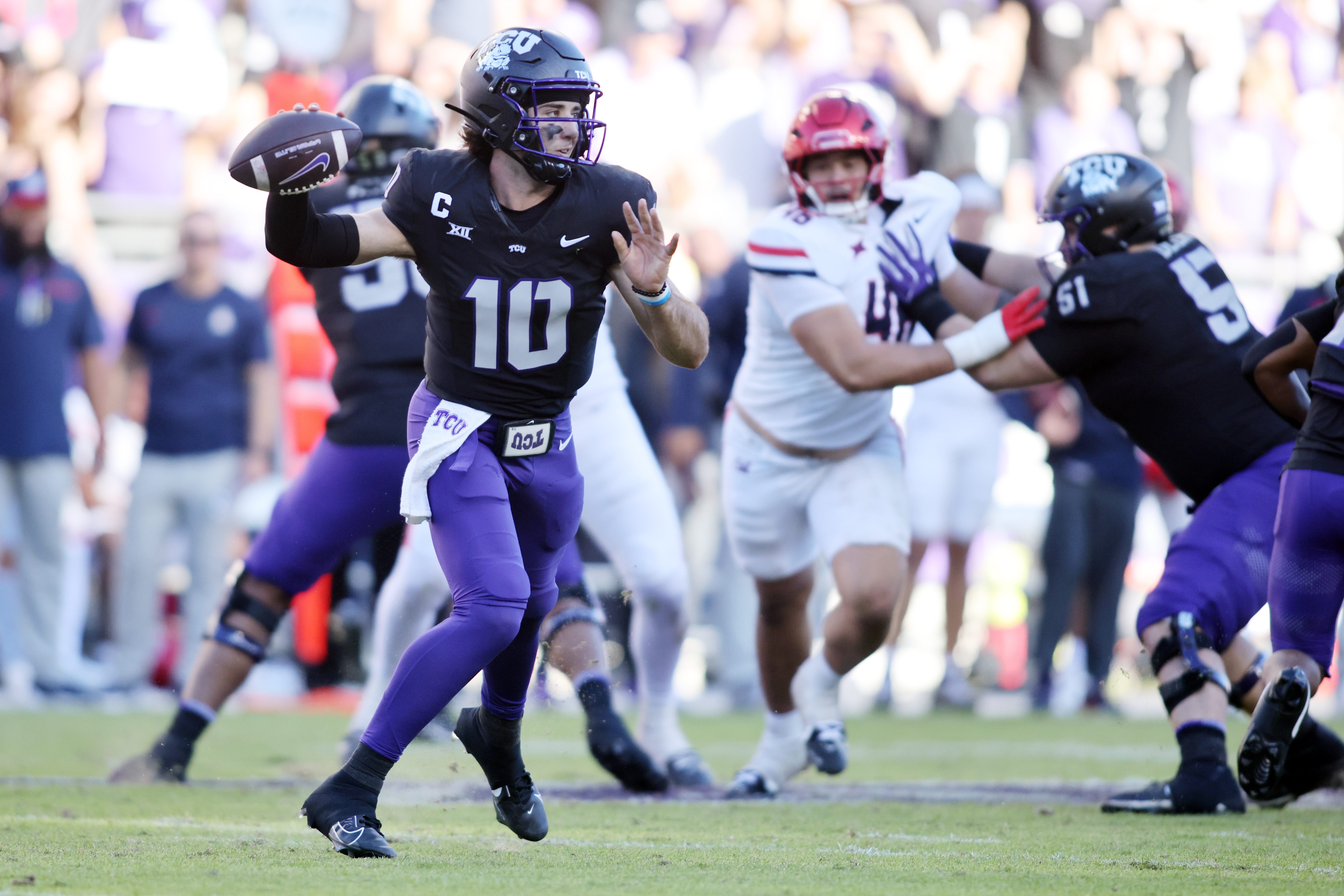 College Football Against the Spread Picks Week 1: Best Bets for Marquee Games