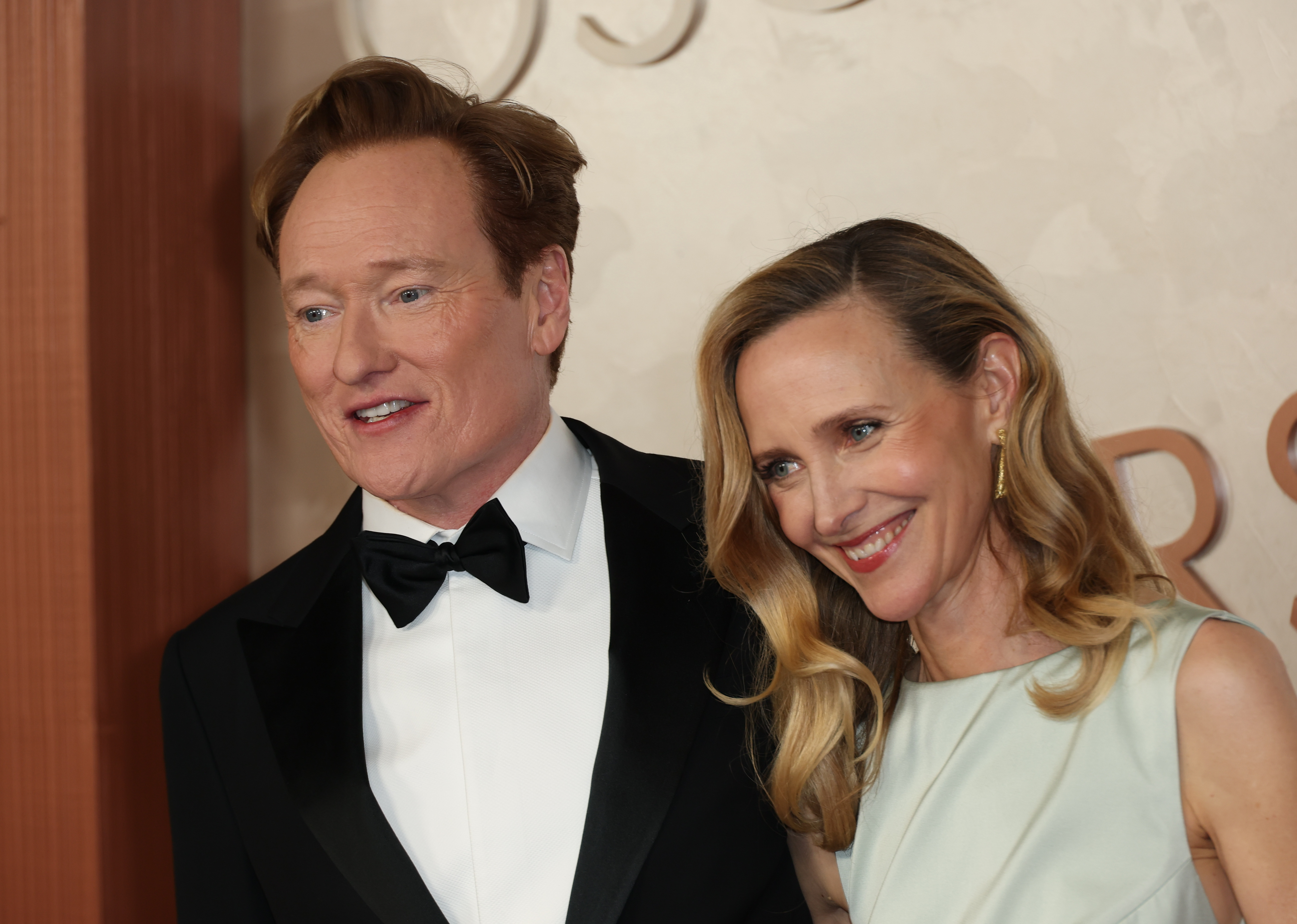Conan O'Brien let the zingers fly as the Oscars host.<br>