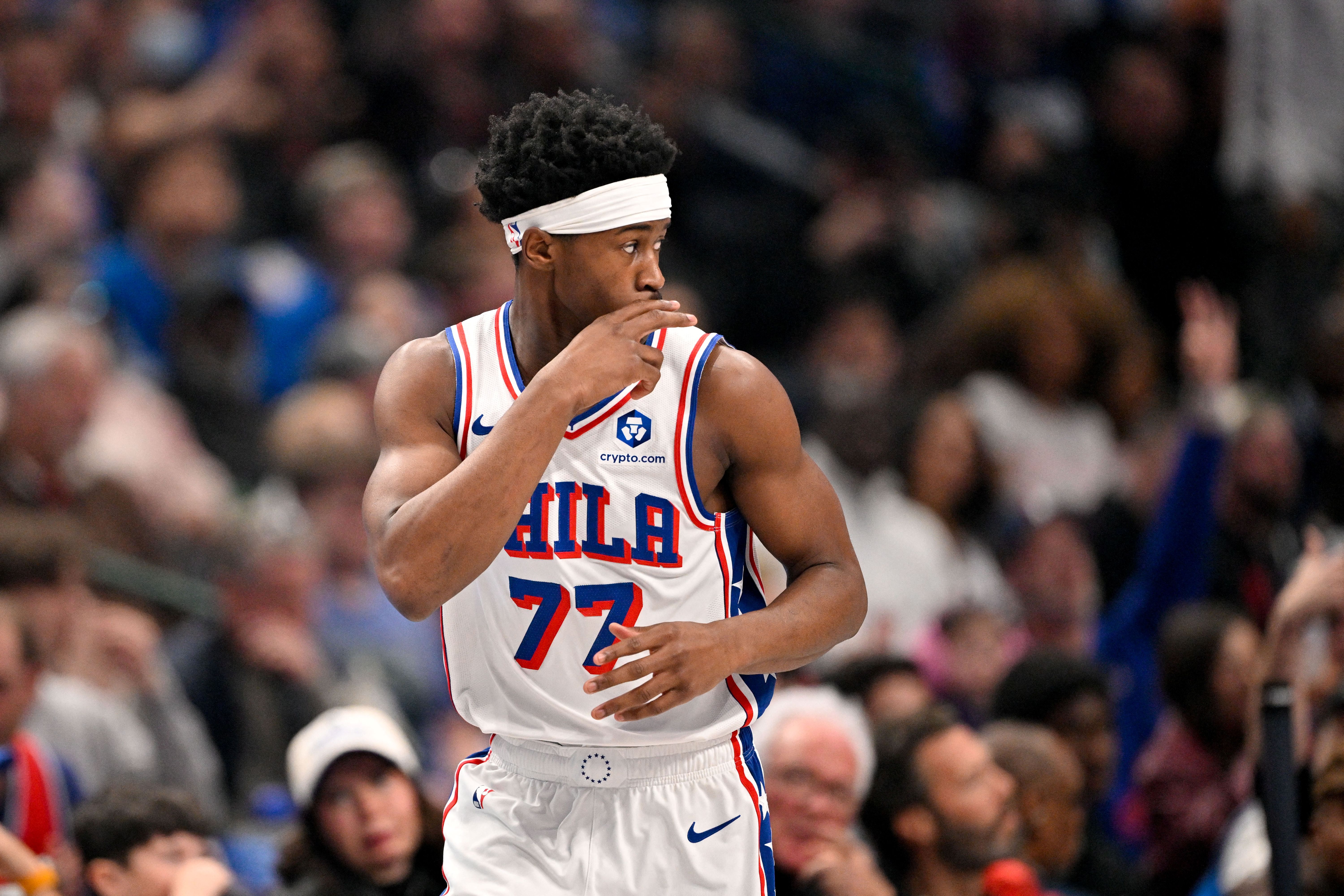 Philadelphia 76ers guard VJ Edgecombe (77) celebrates making a 3-pointer, and he's featured in our NBA player props today.