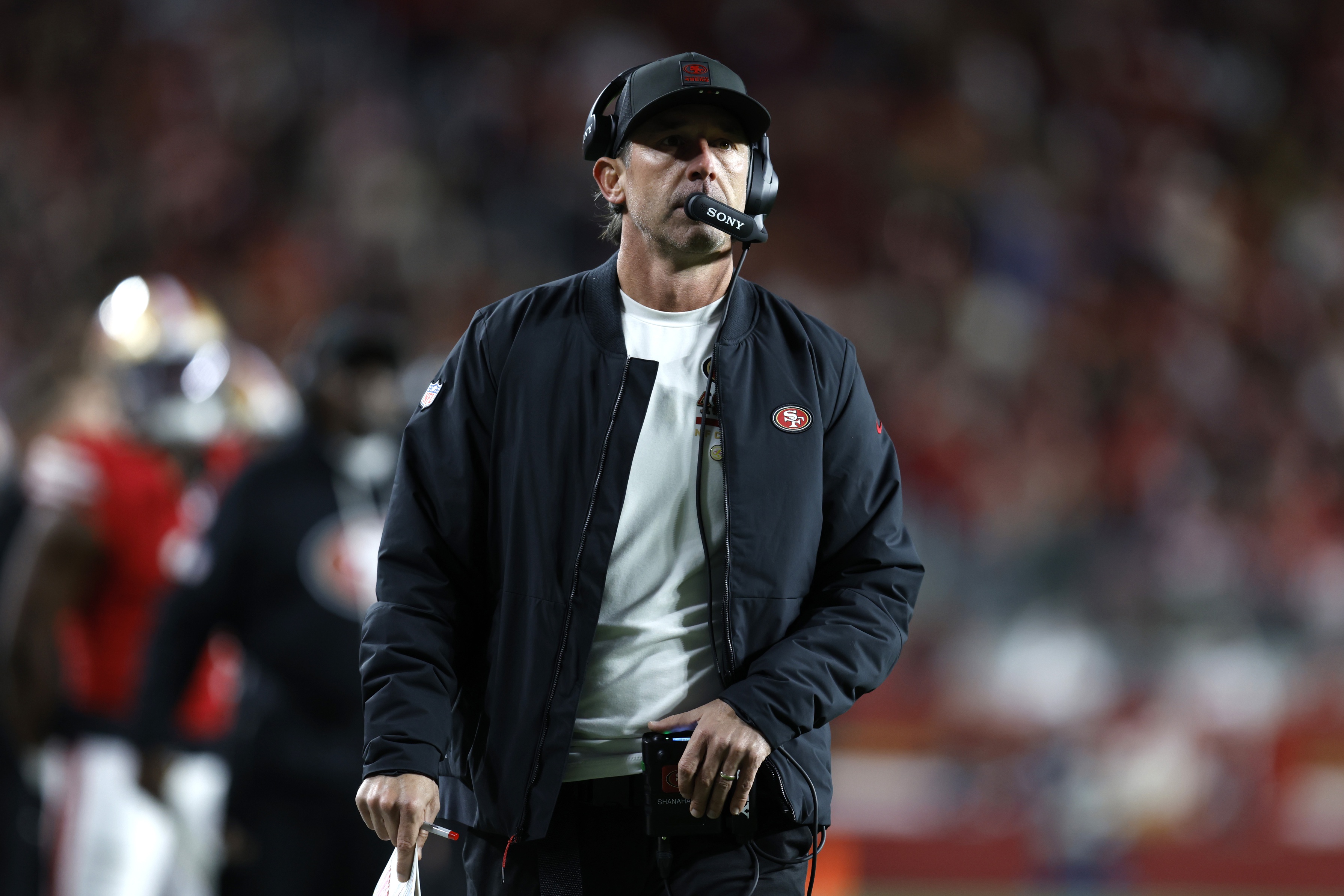 NFL Coach of the Year Odds & Favorites 2026: Shanahan Holds Slight Lead
