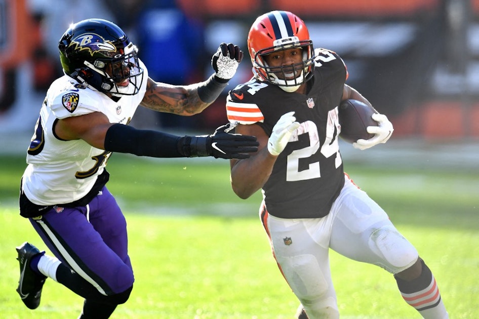 Blustery conditions lead to extremely low Saints-Browns over/under