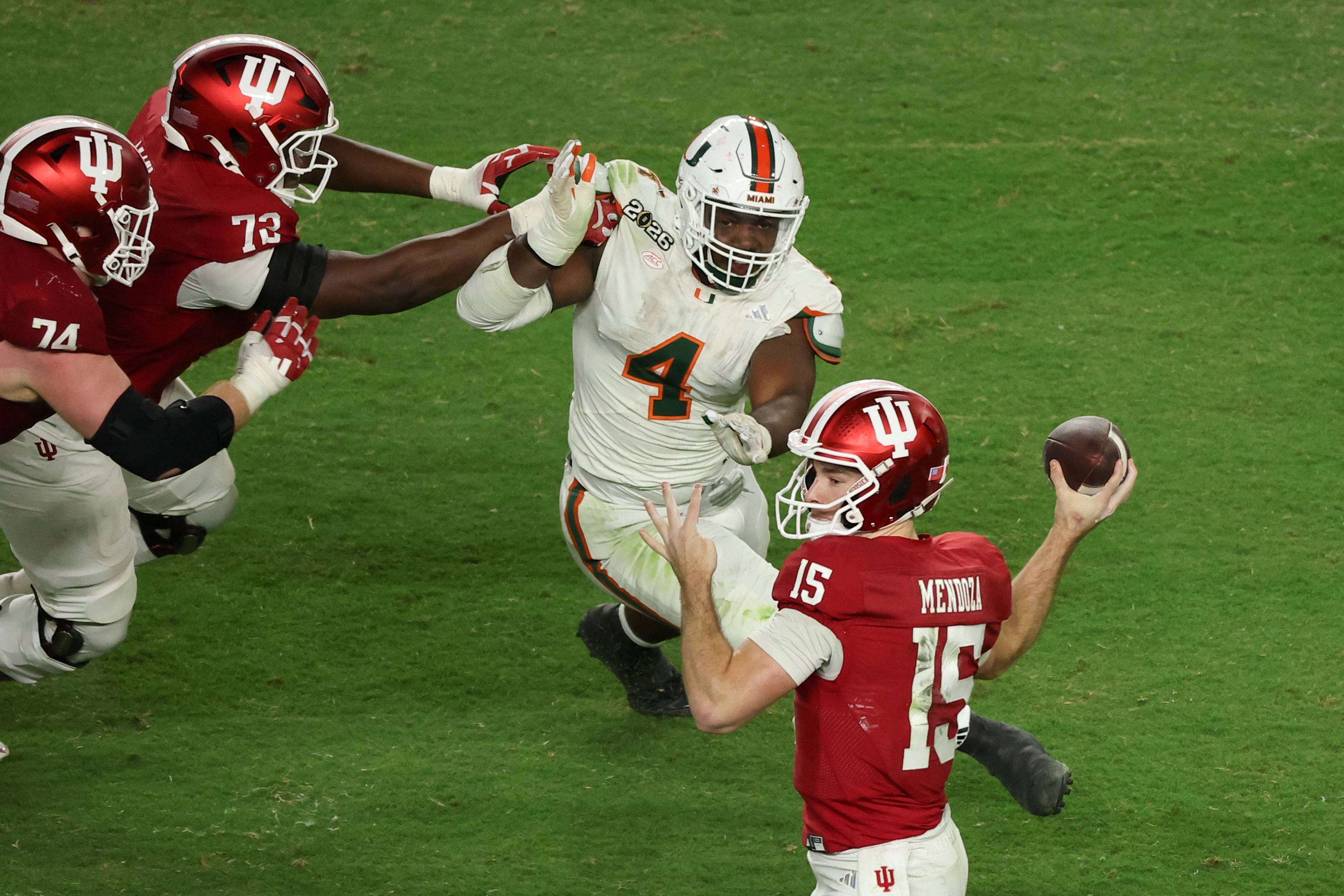 Miami's Rueben Bain Jr. (4) and Indiana's Fernando Mendoza (15) are featured in my 2026 NFL mock draft 3.0. 