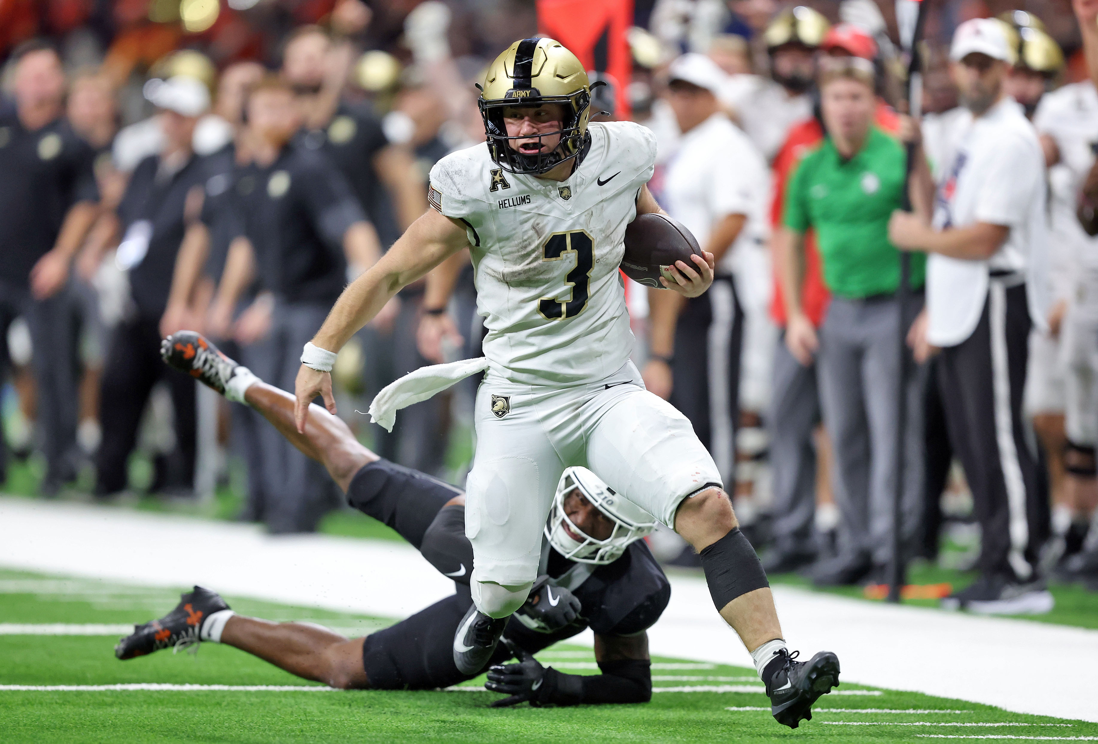 UConn vs. Army Predictions & Odds | 2025 Fenway Bowl Best Bet & TD Pick