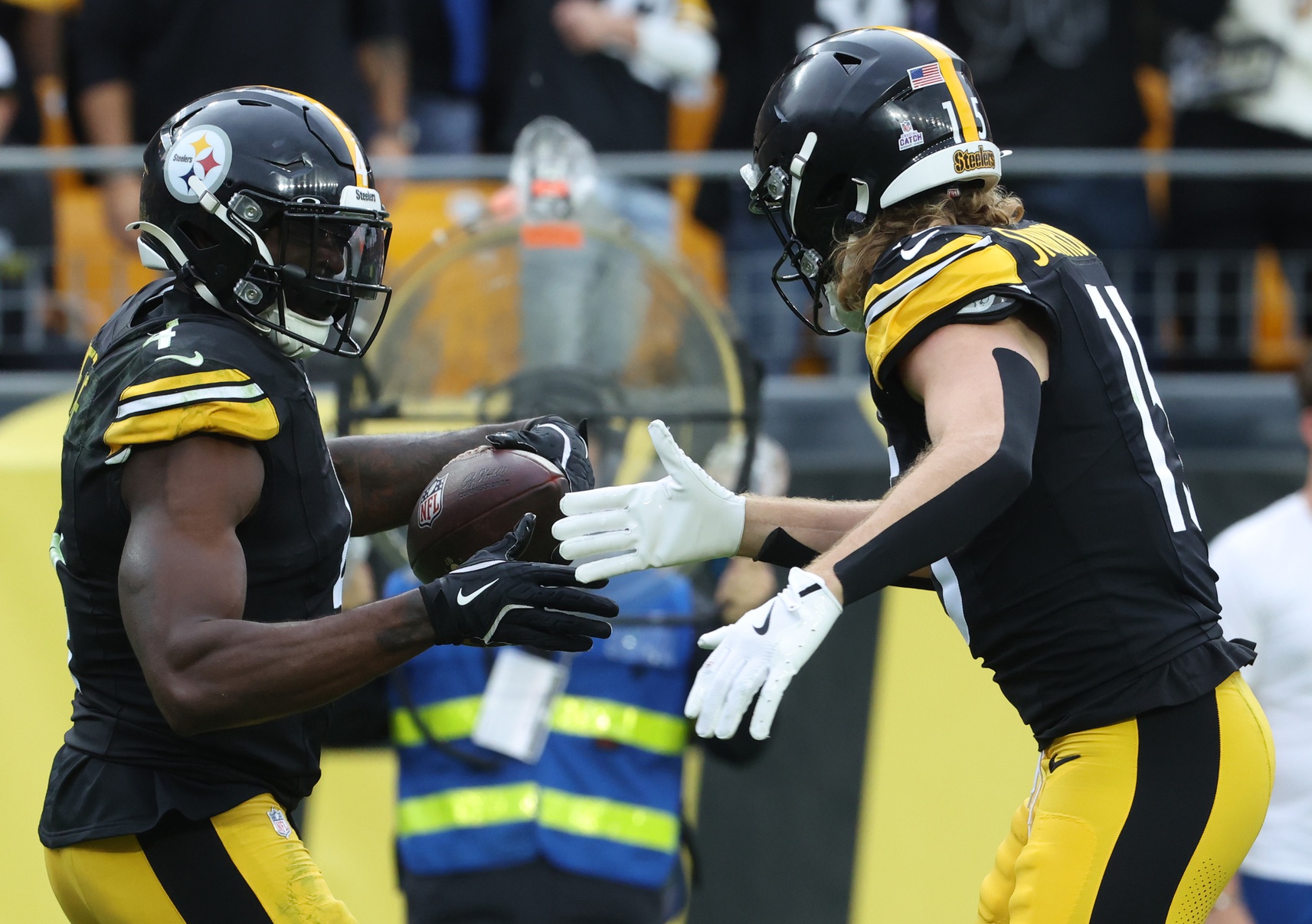 Steelers vs. Bengals Same Game Parlay Tonight: Thursday Night Football Picks & SGP Odds