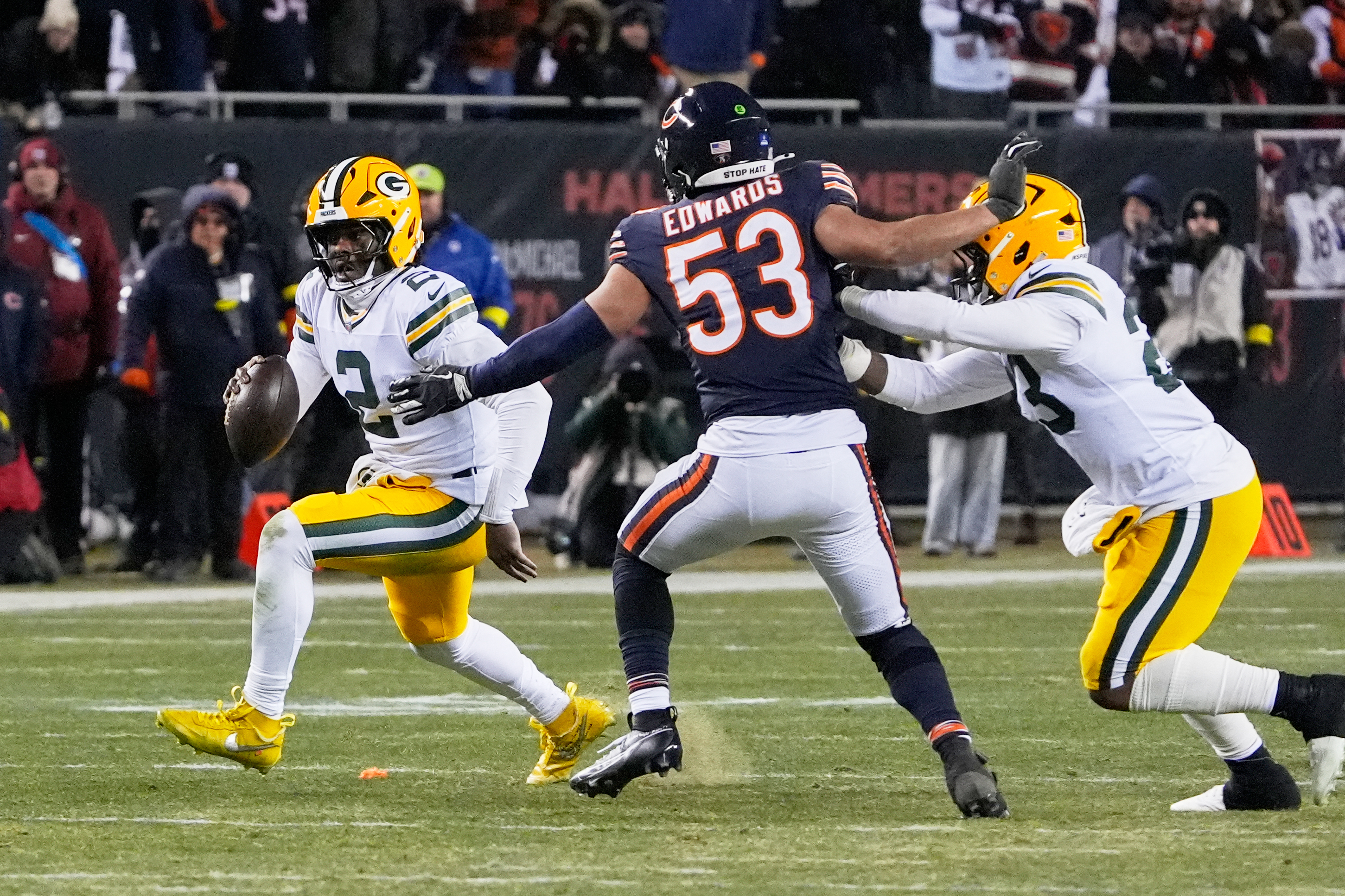 Green Bay Packers quarterback Malik Willis (2) runs with the ball as he is featured in our Ravens vs. Packers predictions.