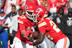 Kansas City Chiefs quarterback Gardner Minshew hands the ball to running back Brashard Smith as we make our best Commanders vs. Chiefs SGP